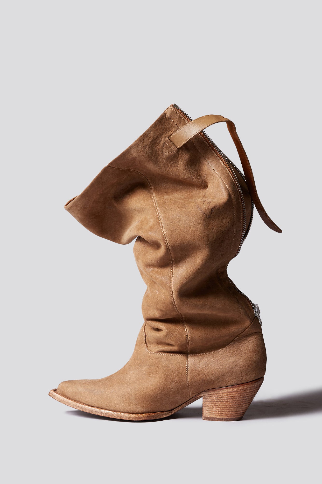 SLOUCH COWBOY BOOT - LIGHT BROWN