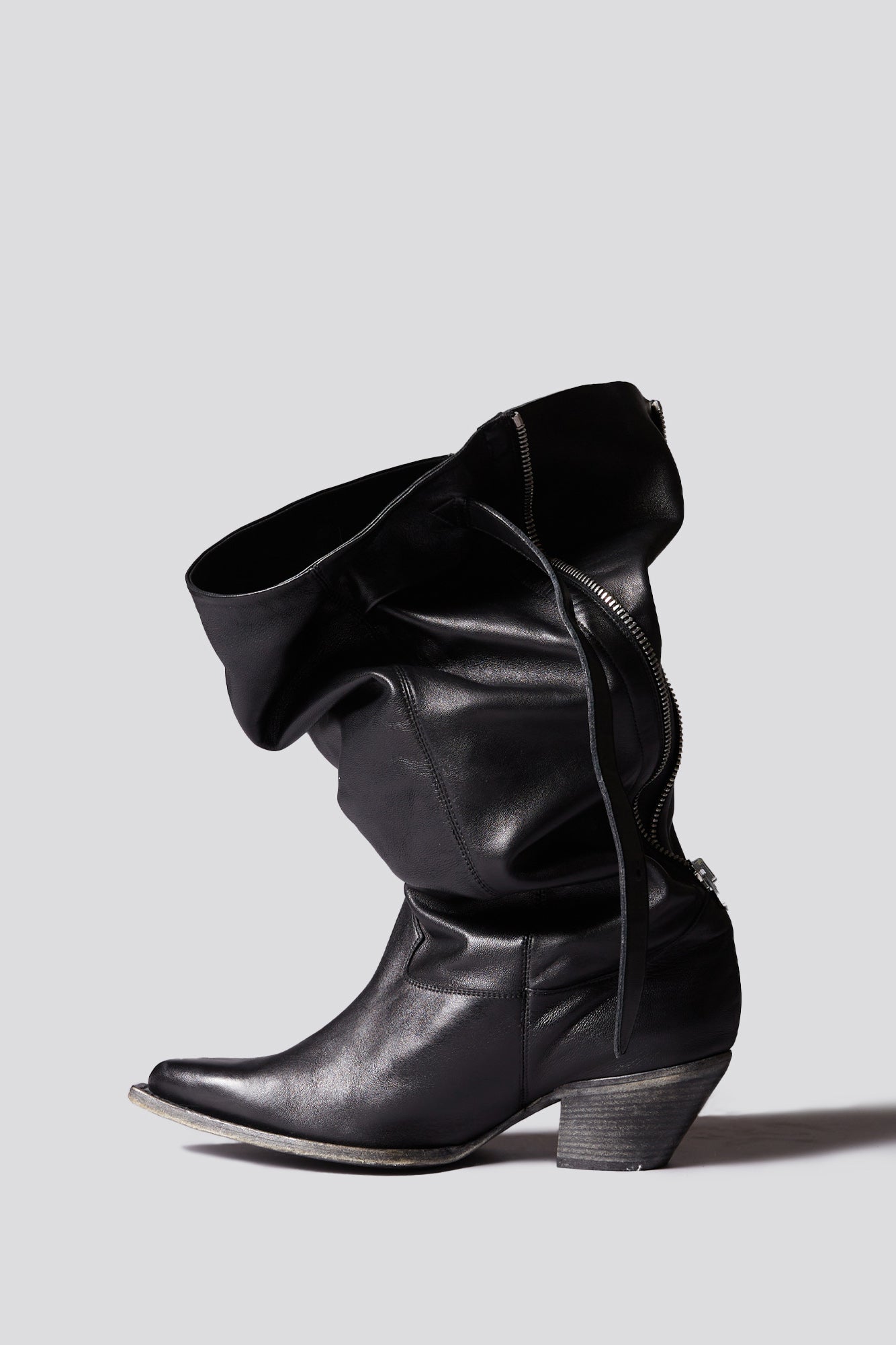 SLOUCH COWBOY BOOT - BLACK LEATHER