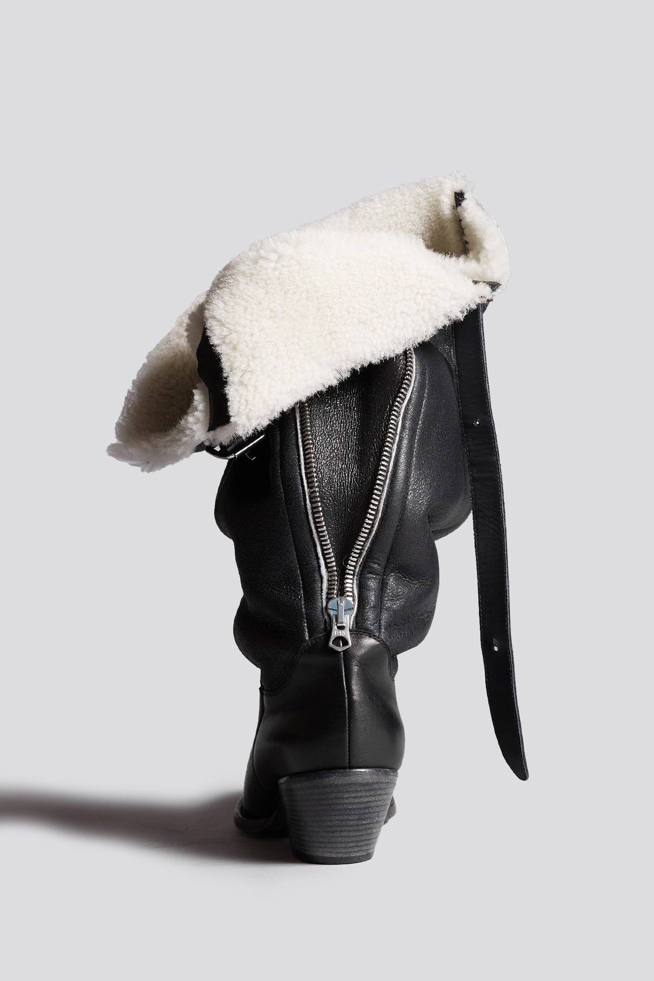 SLOUCH COWBOY BOOT - BLACK SHERPA - R13