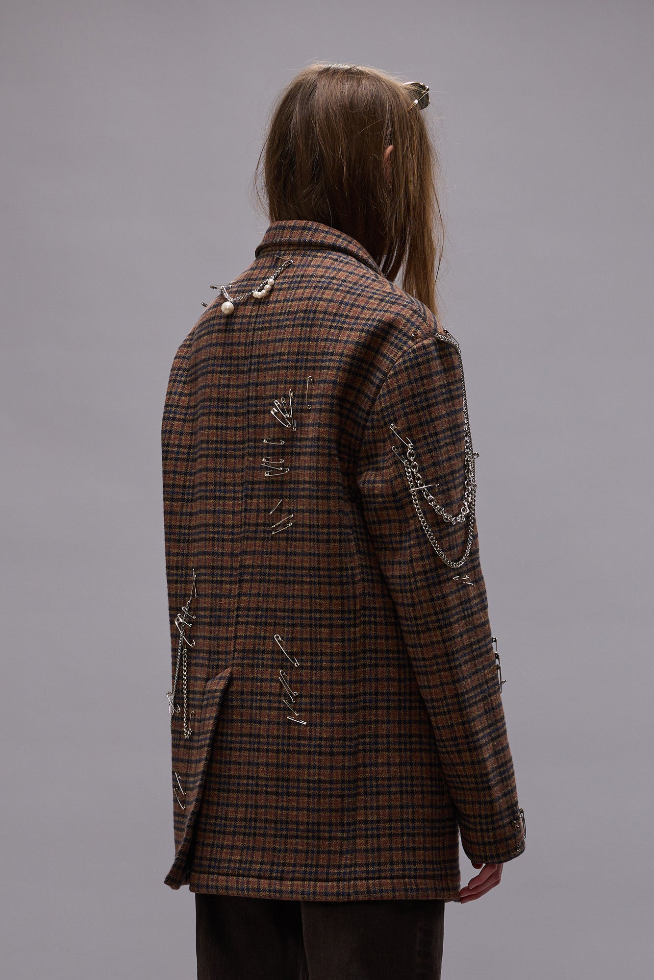 PINCUSHION BLAZER - BROWN PLAID