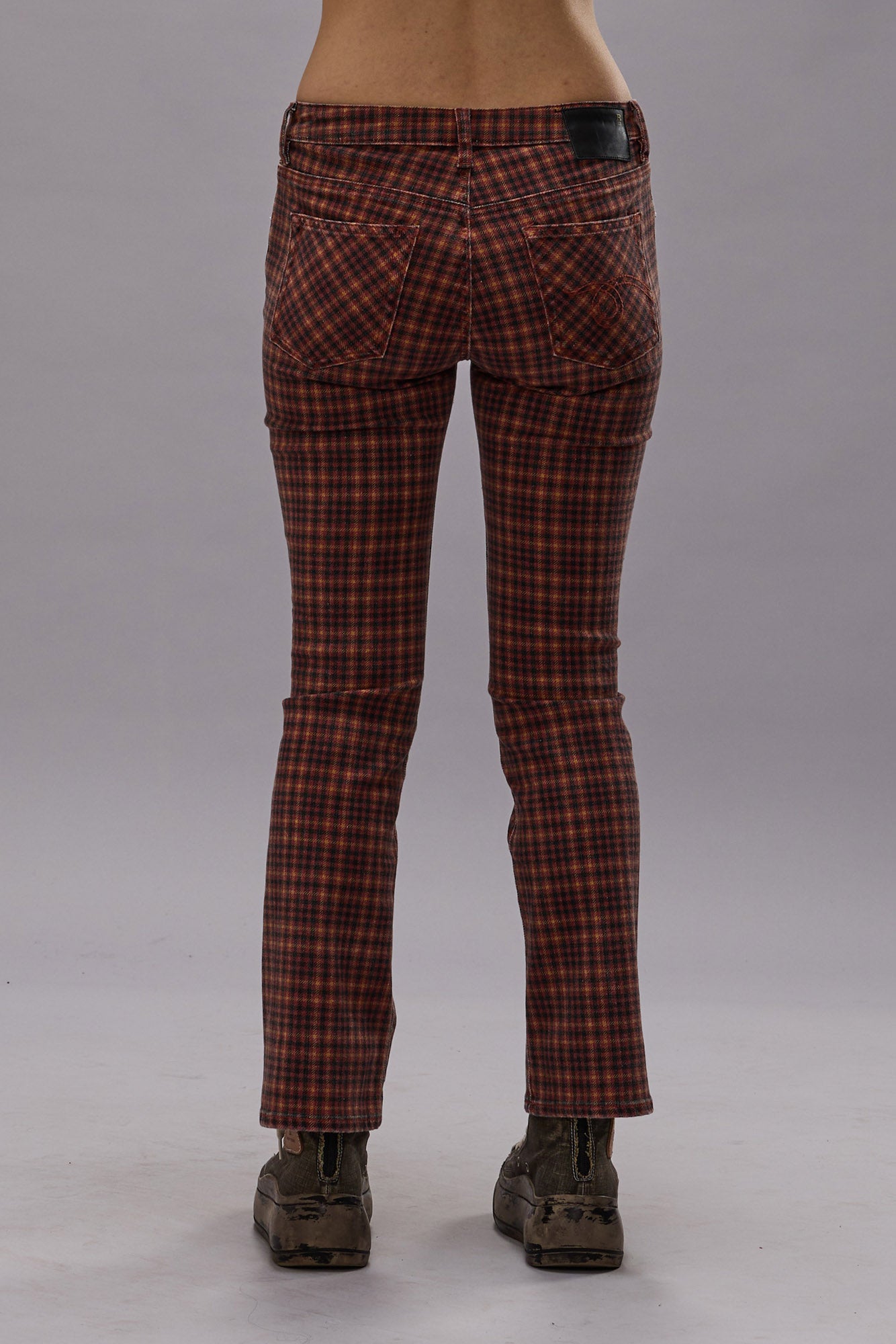 KICK FIT JEAN - PRINTED AUBURN PLAID - R13