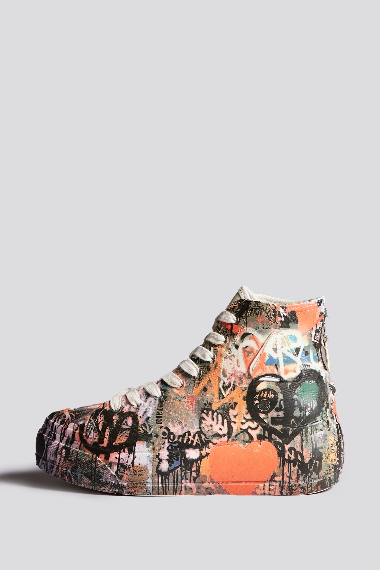 KURT HIGH TOP SNEAKER - HEART GRAFFITI