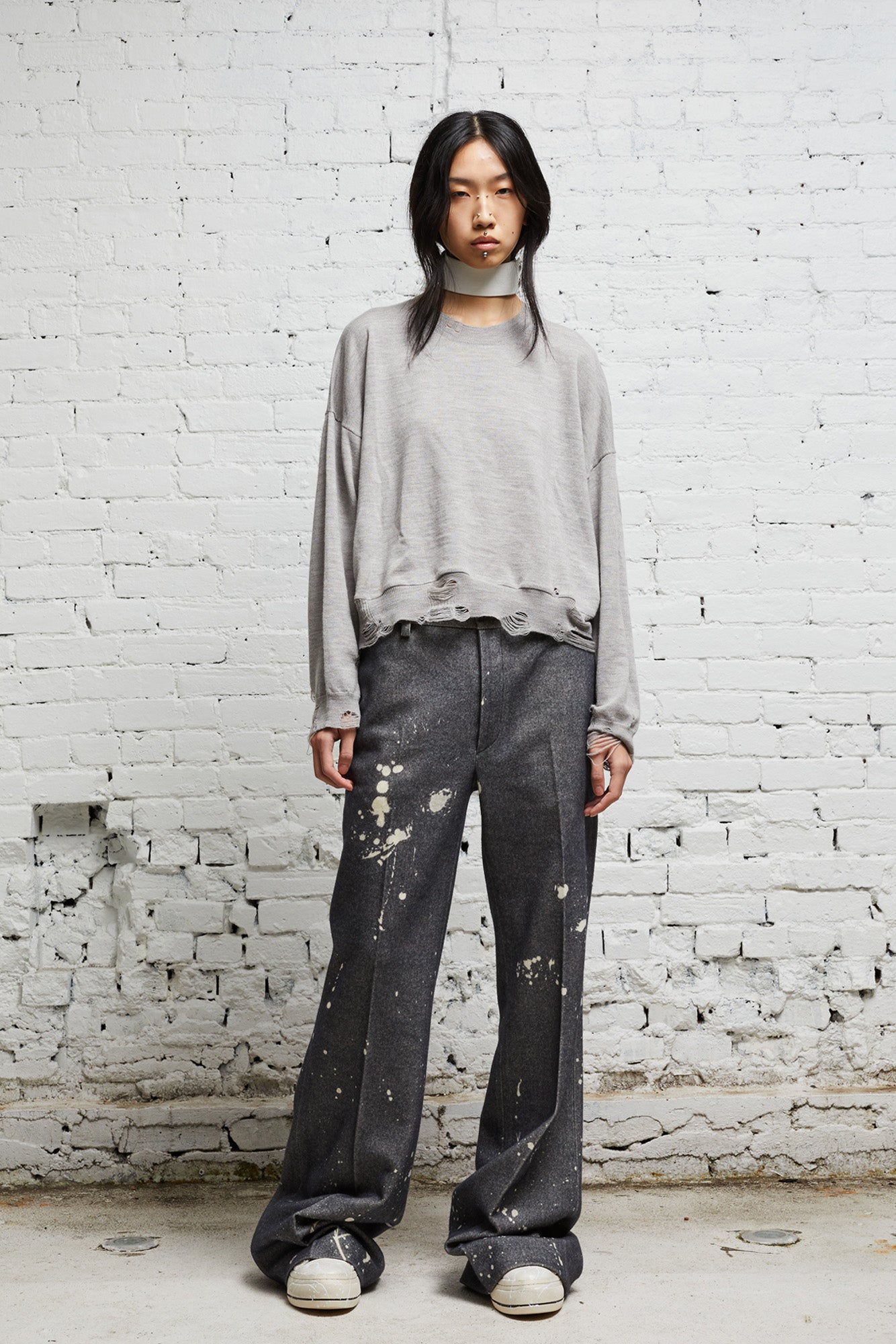 DISTRESSED CROPPED OVERSIZED PULLOVER