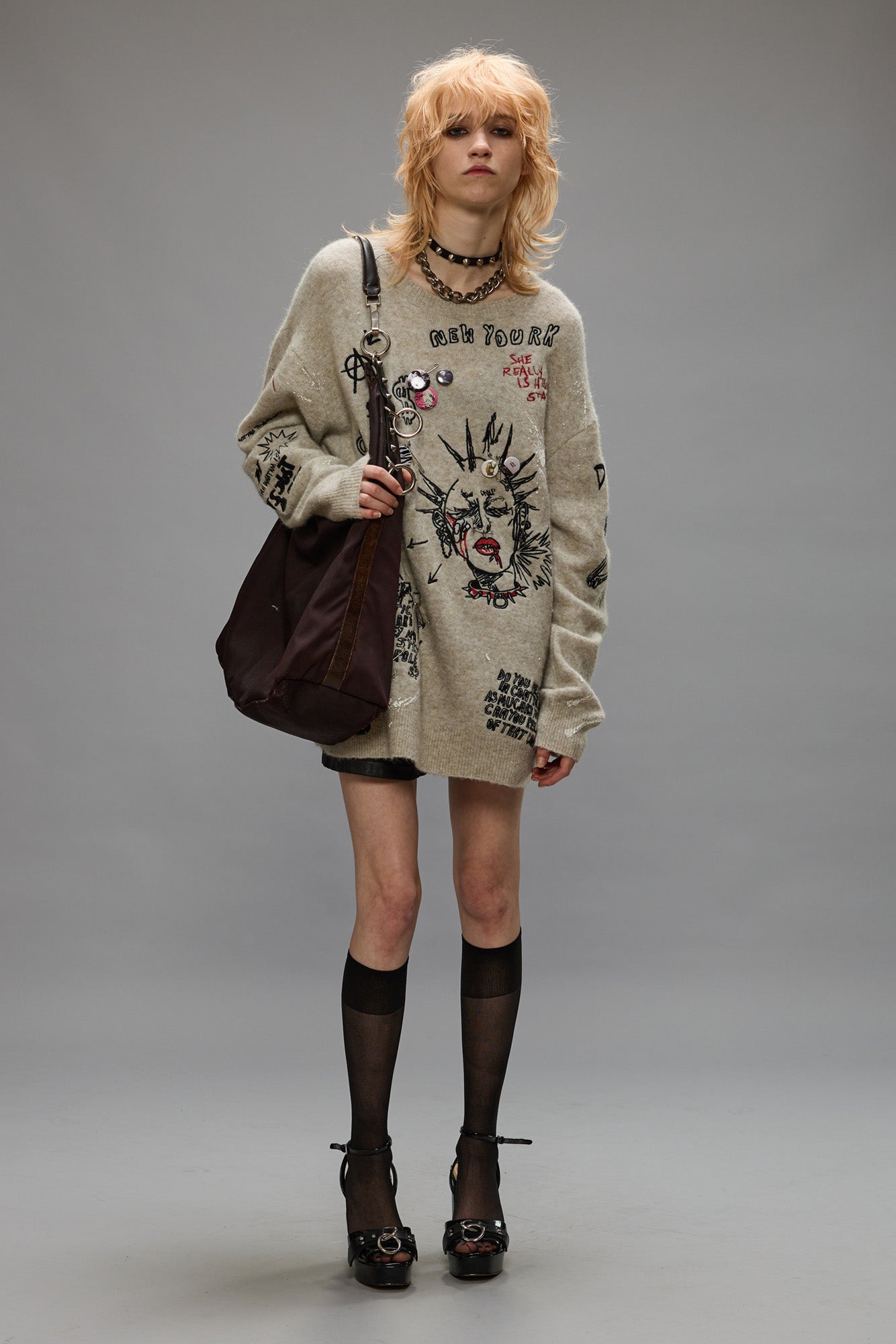 EMBROIDERED BOYFRIEND SWEATER - OATMEAL