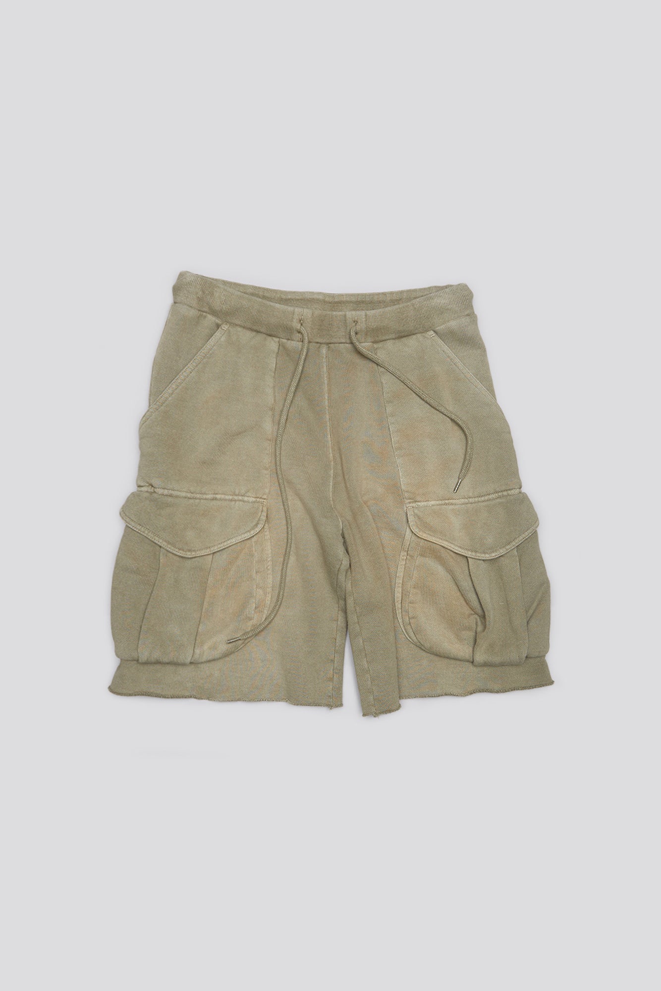 MULTIPOCKET RELAXED SWEATSHORTS - FADED OLIVE