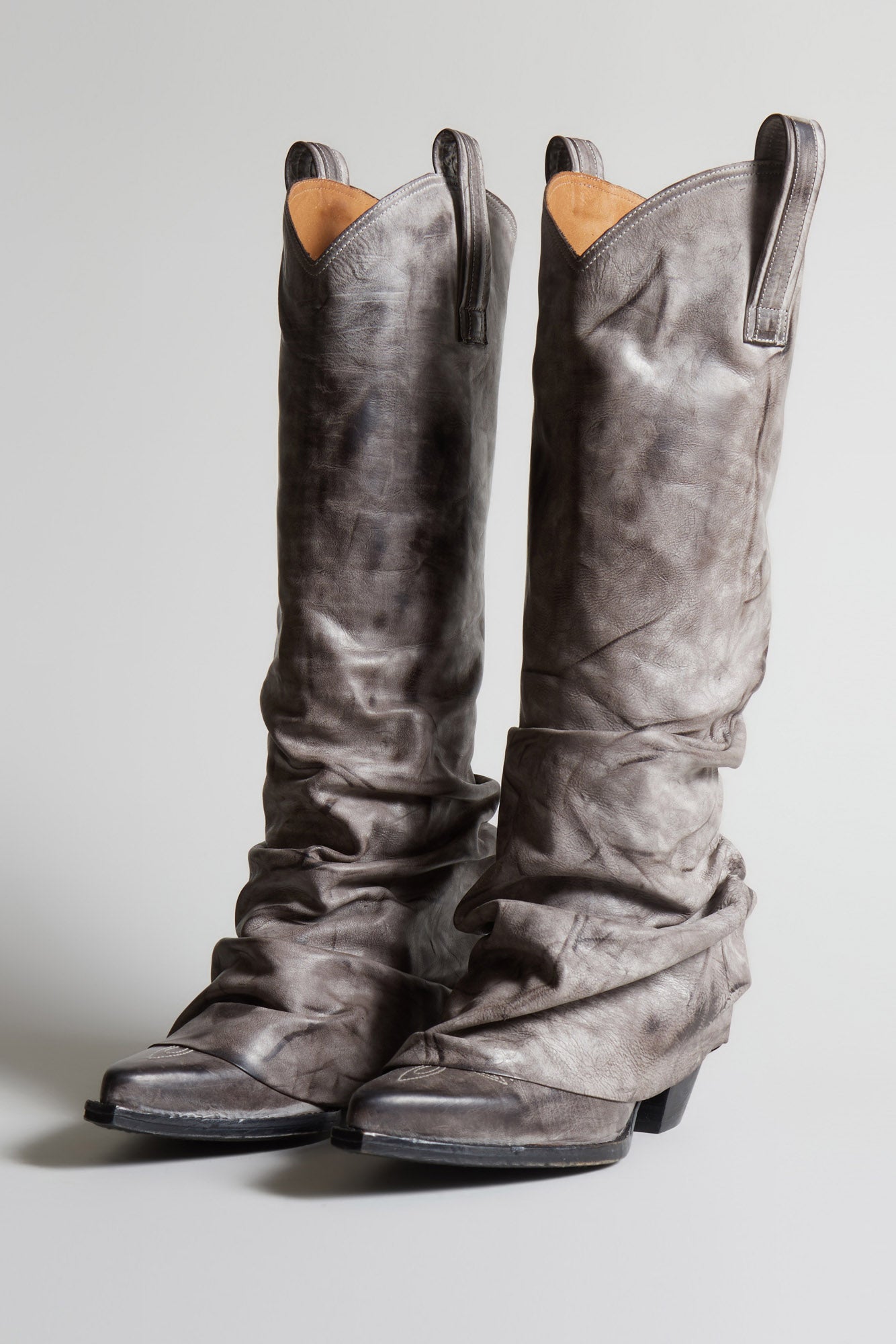 MID COWBOY BOOTS WITH SLEEVE - DISTRESSED GREY LEATHER