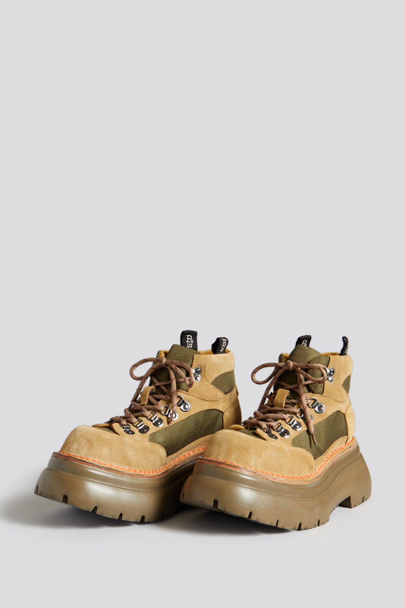 BULKY TRAILBLAZER HIKING BOOT - BROWN AND OLIVE - R13