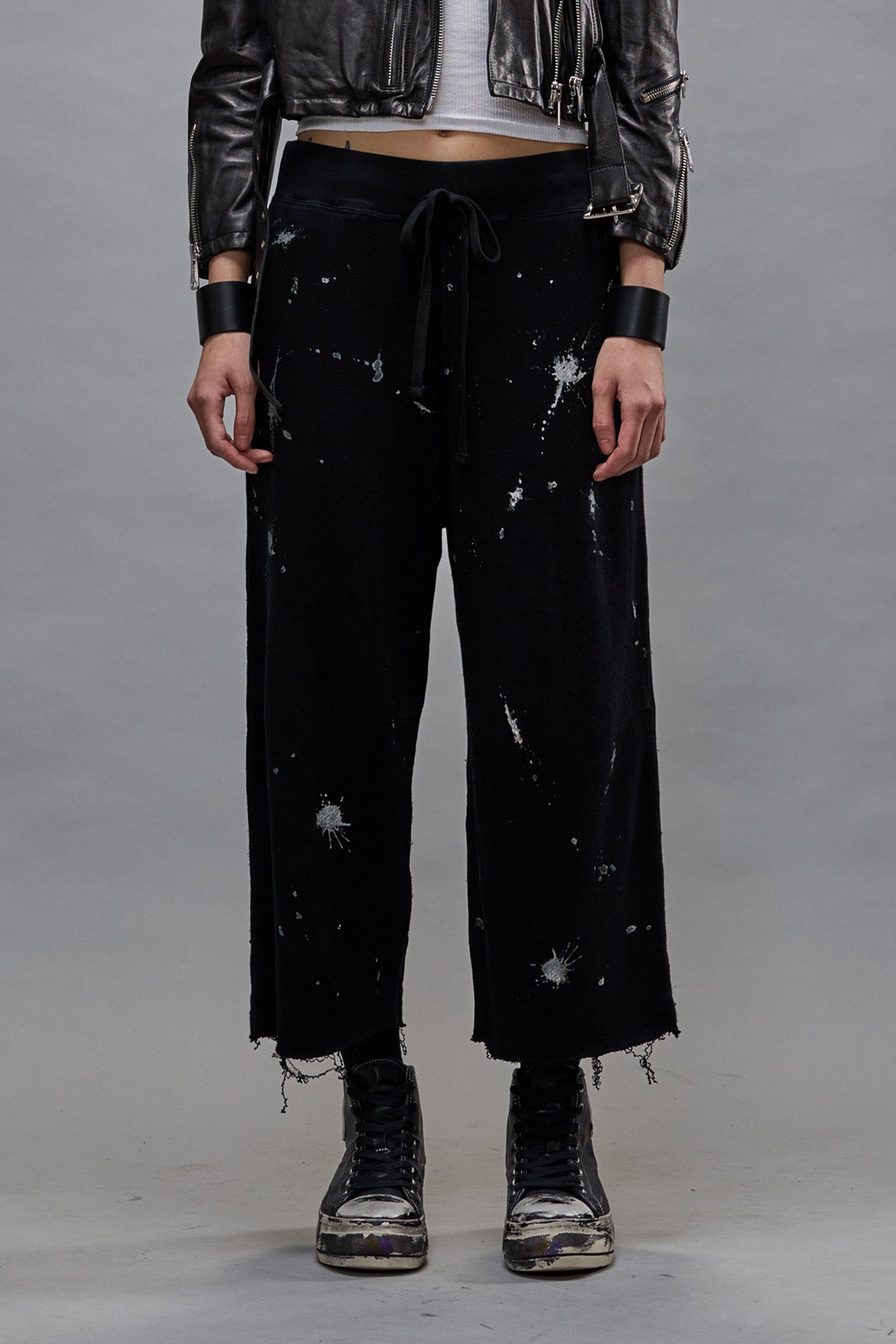 ARTICULATED KNEE SWEATPANT - SPLATTERED BLACK - R13