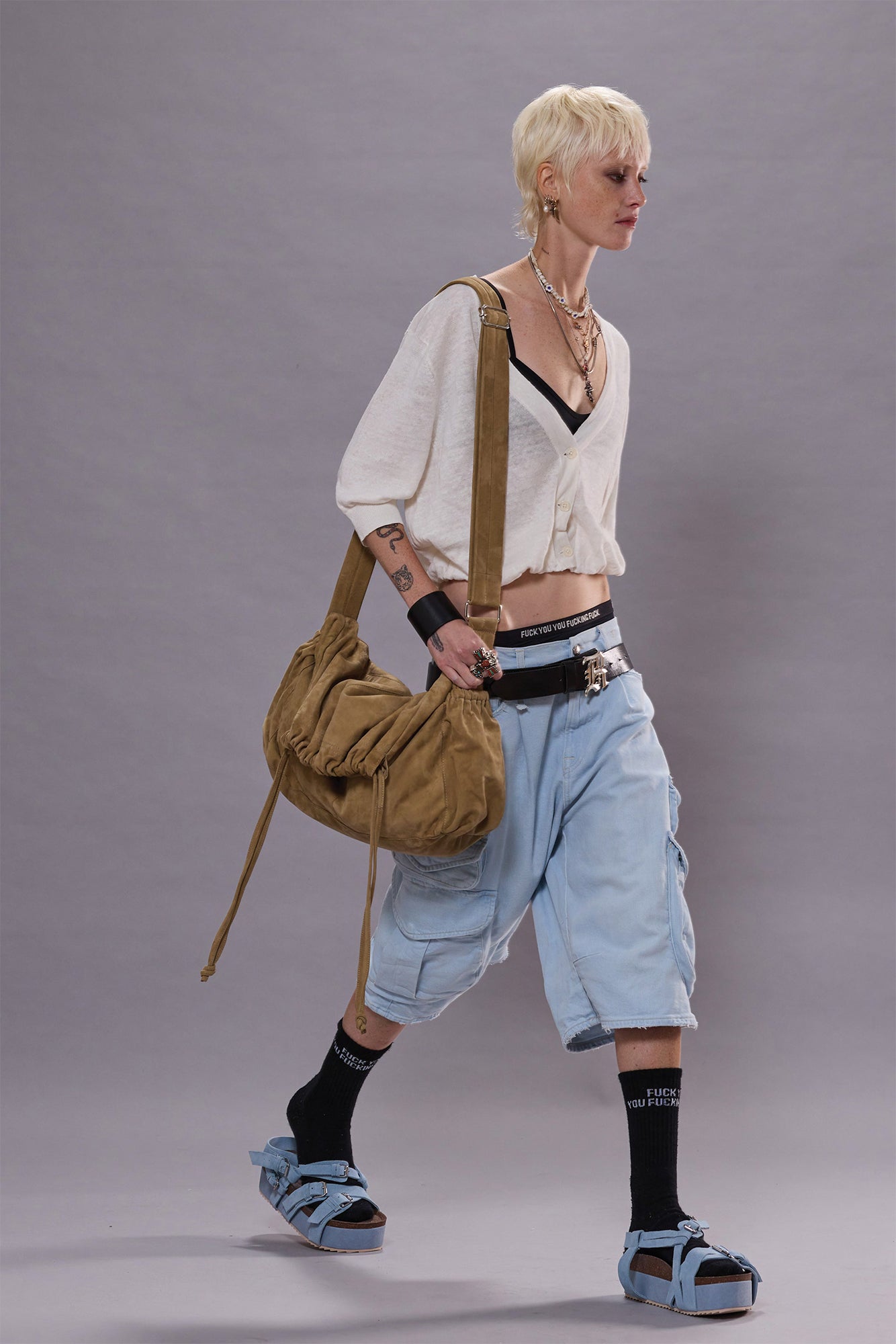 BERMUDA CARGO SHORT - FADED BLUE STRETCH