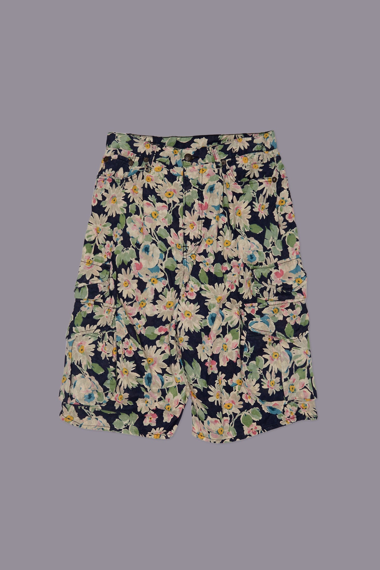 BERMUDA CARGO SHORT - LAYERED BLACK FLORAL - R13