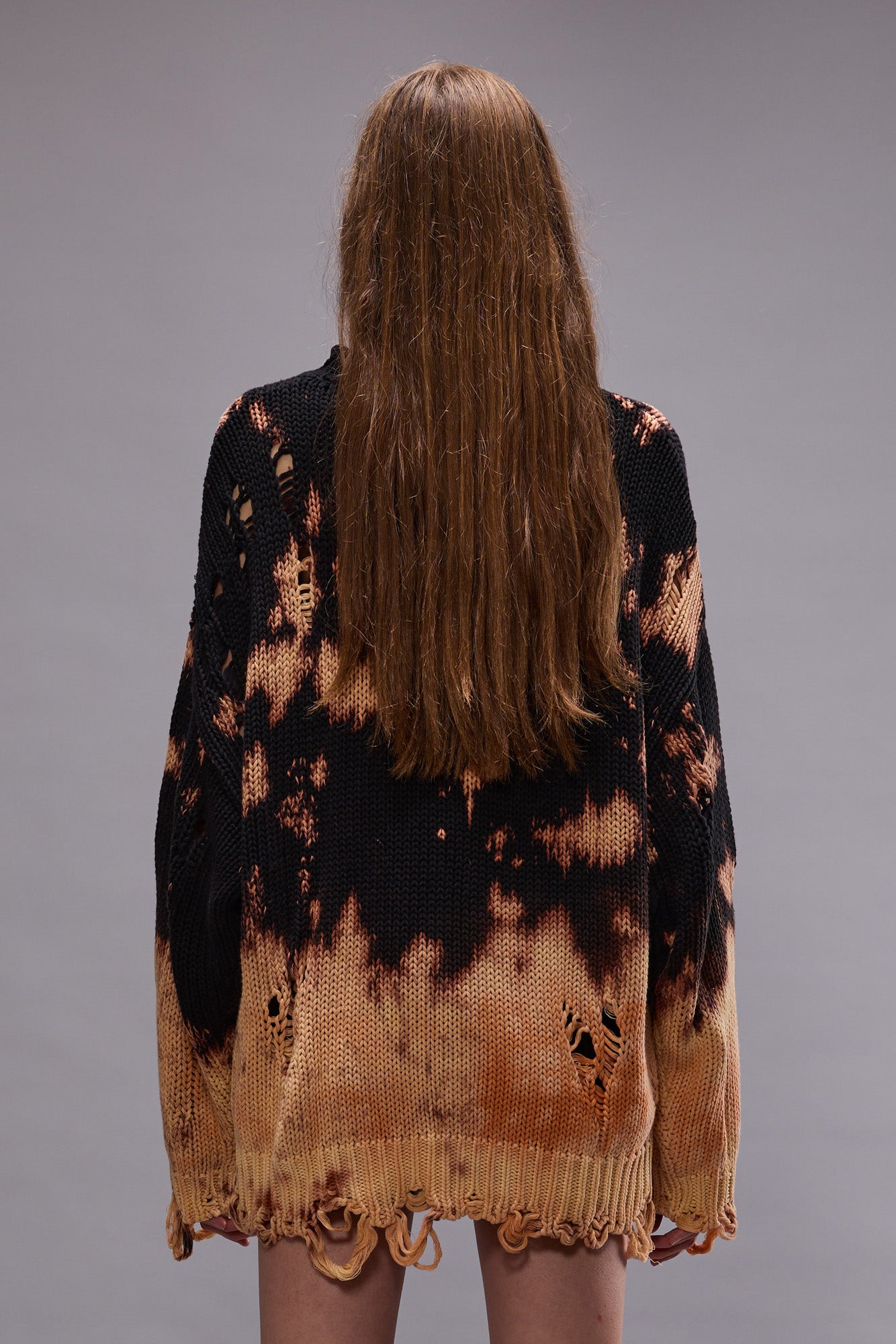 BLEACHED OVERSIZED SWEATER - BLEACHED BLACK - R13