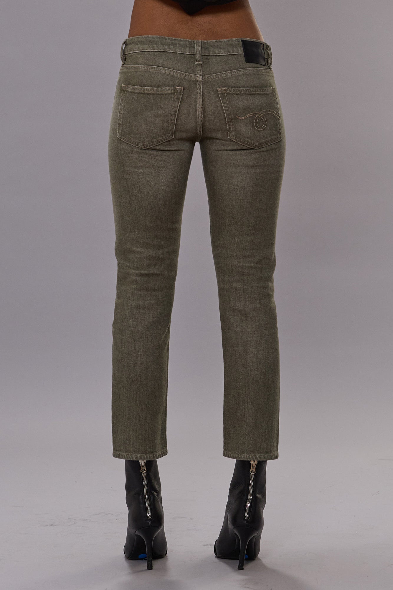 R13 Boy Straight hotsell stretch jeans 25 ($525)