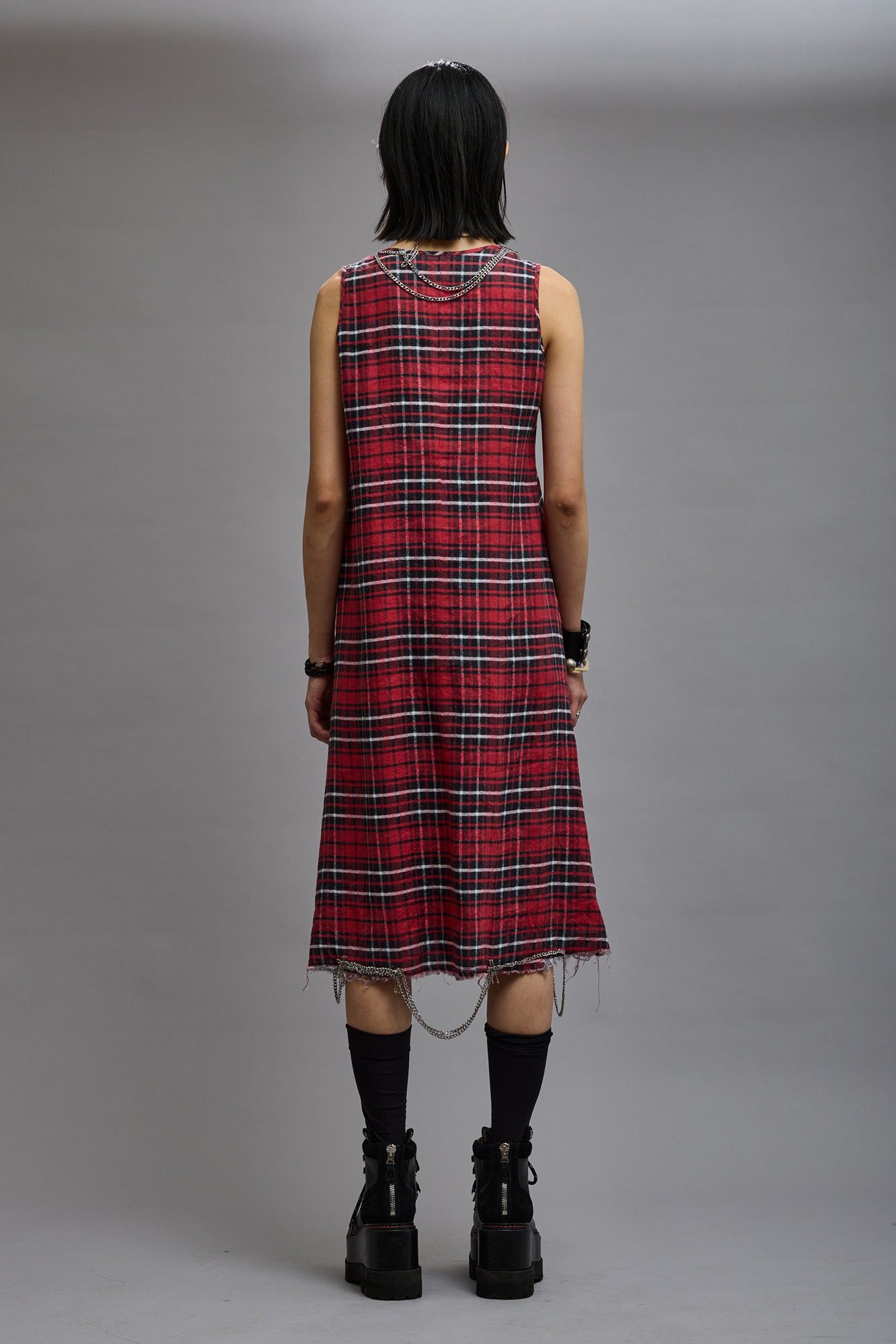 CHAIN EMBELLISHED MIDI - RED PLAID - R13