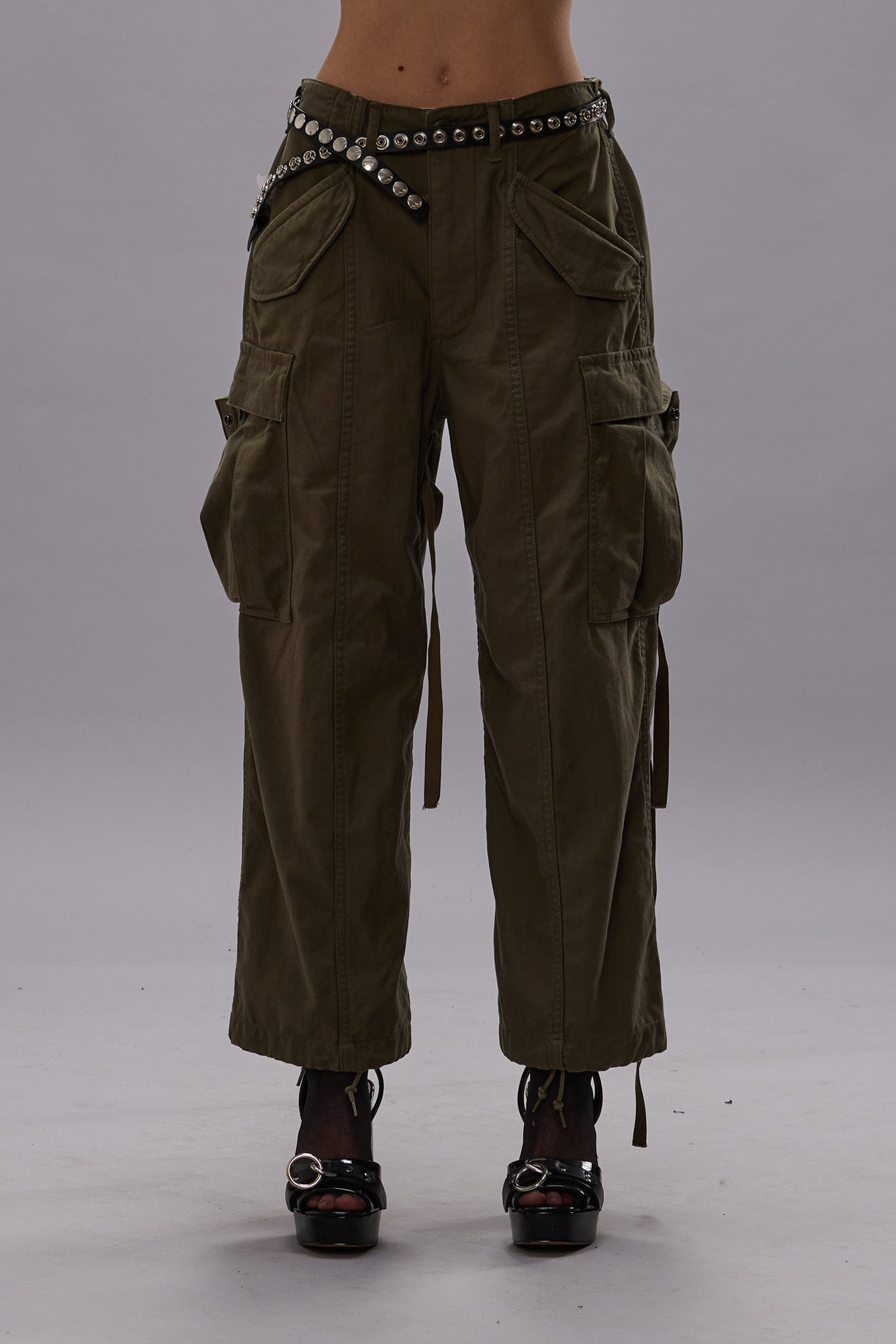 CROPPED CARGO - VINTAGE OLIVE DRAB - R13