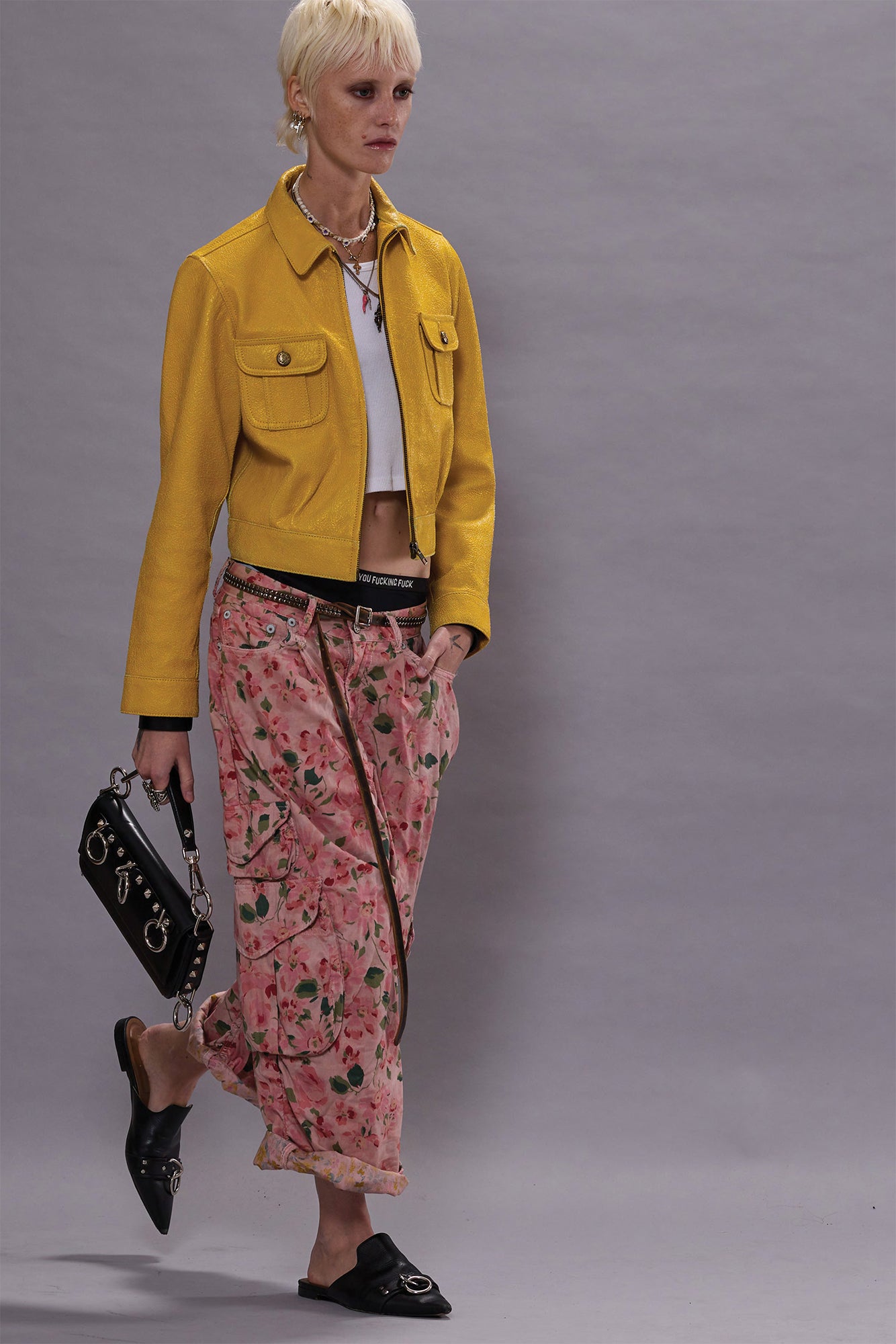CROPPED MULTI POCKET CARGO - PINK LAYERED FLORAL