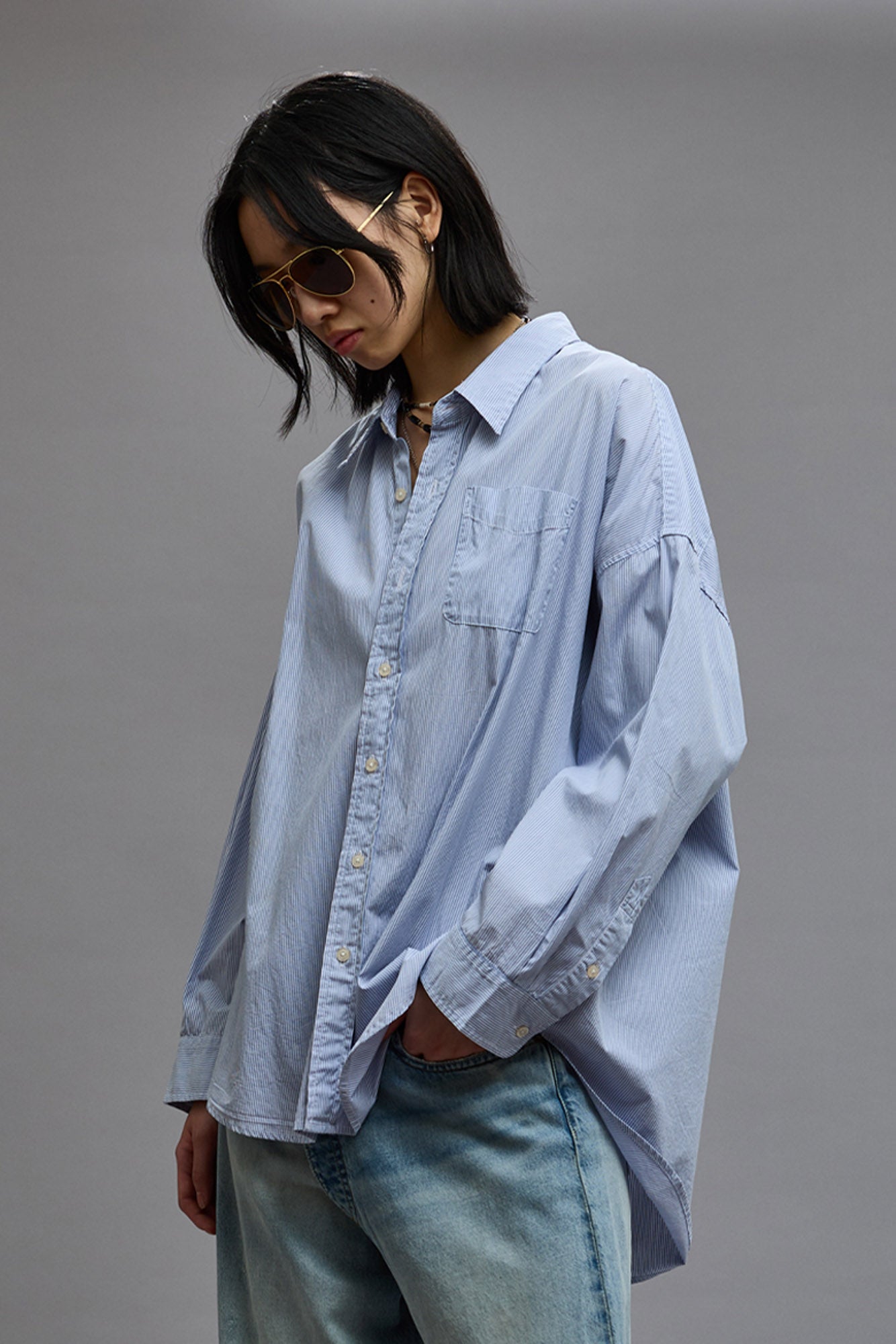 DROP NECK SHIRT - BLUE AND WHITE STRIPE - R13