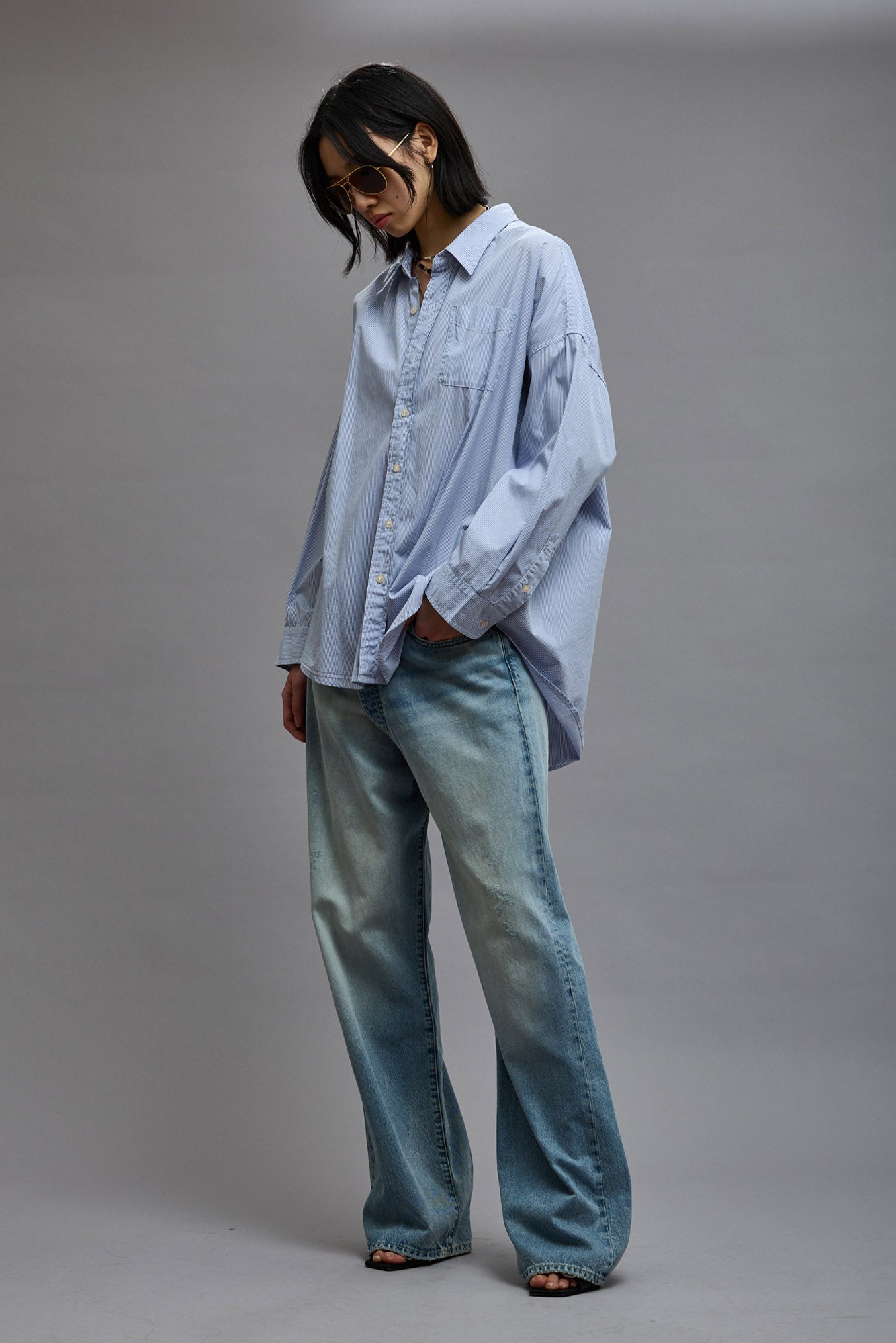 DROP NECK SHIRT - BLUE AND WHITE STRIPE - R13