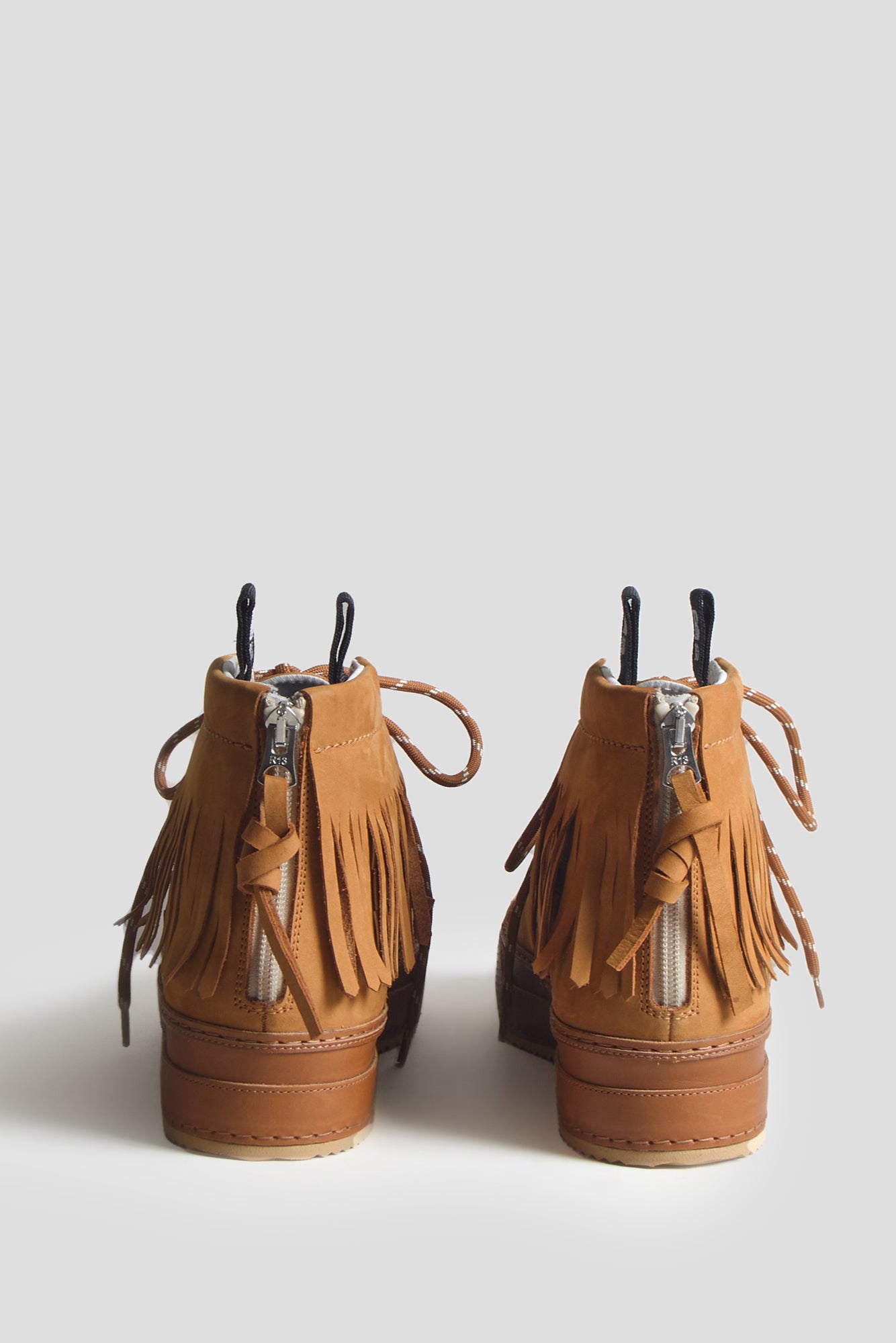 FRINGE ROGUE - TAN NUBUCK - R13