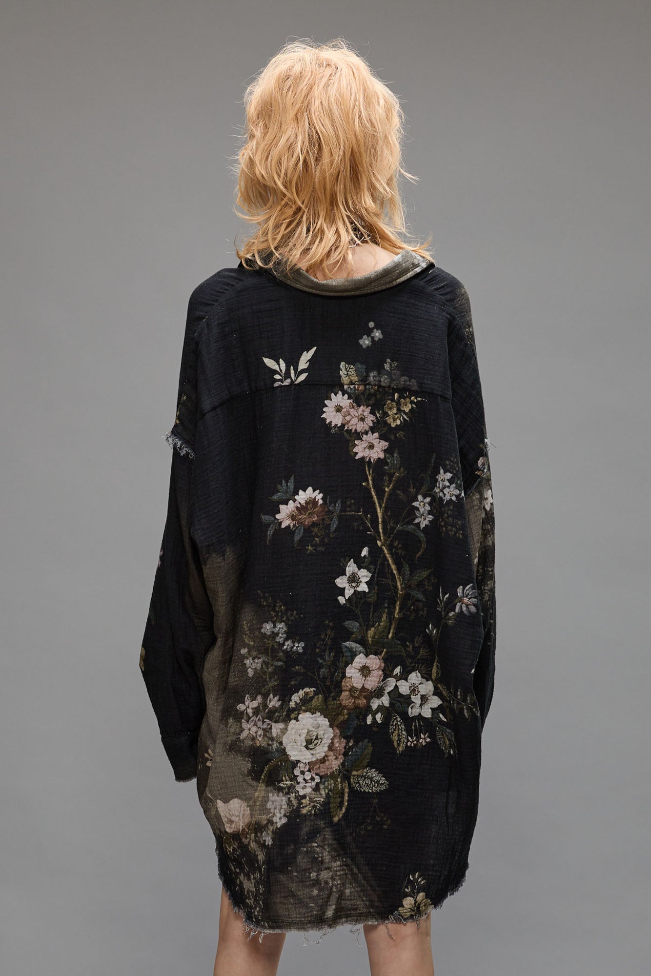 SHREDDED SEAM DROP NECK - BLEACHED BLACK FLORAL - R13