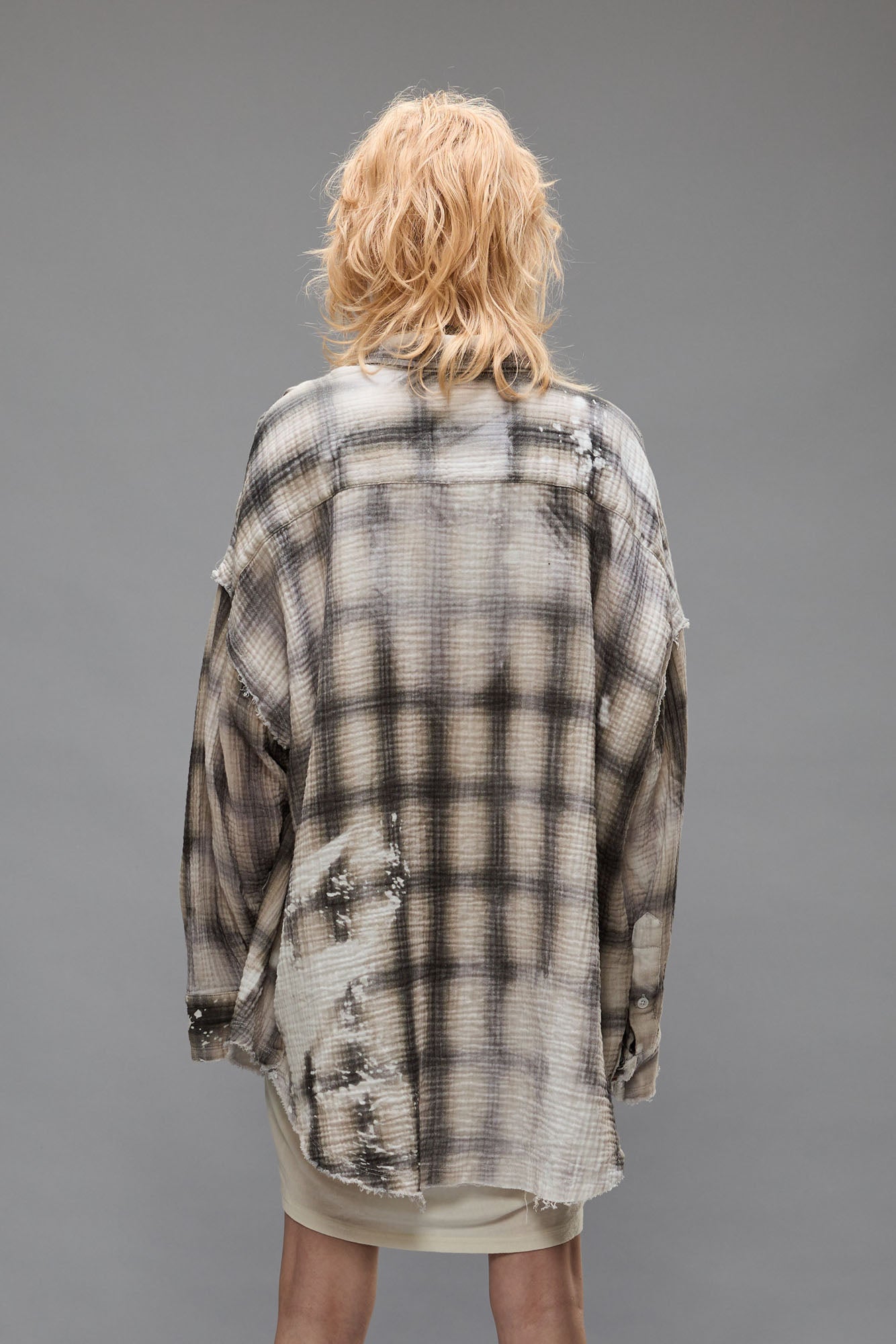 SHREDDED SEAM DROP NECK - PRINTED GREY PLAID - R13