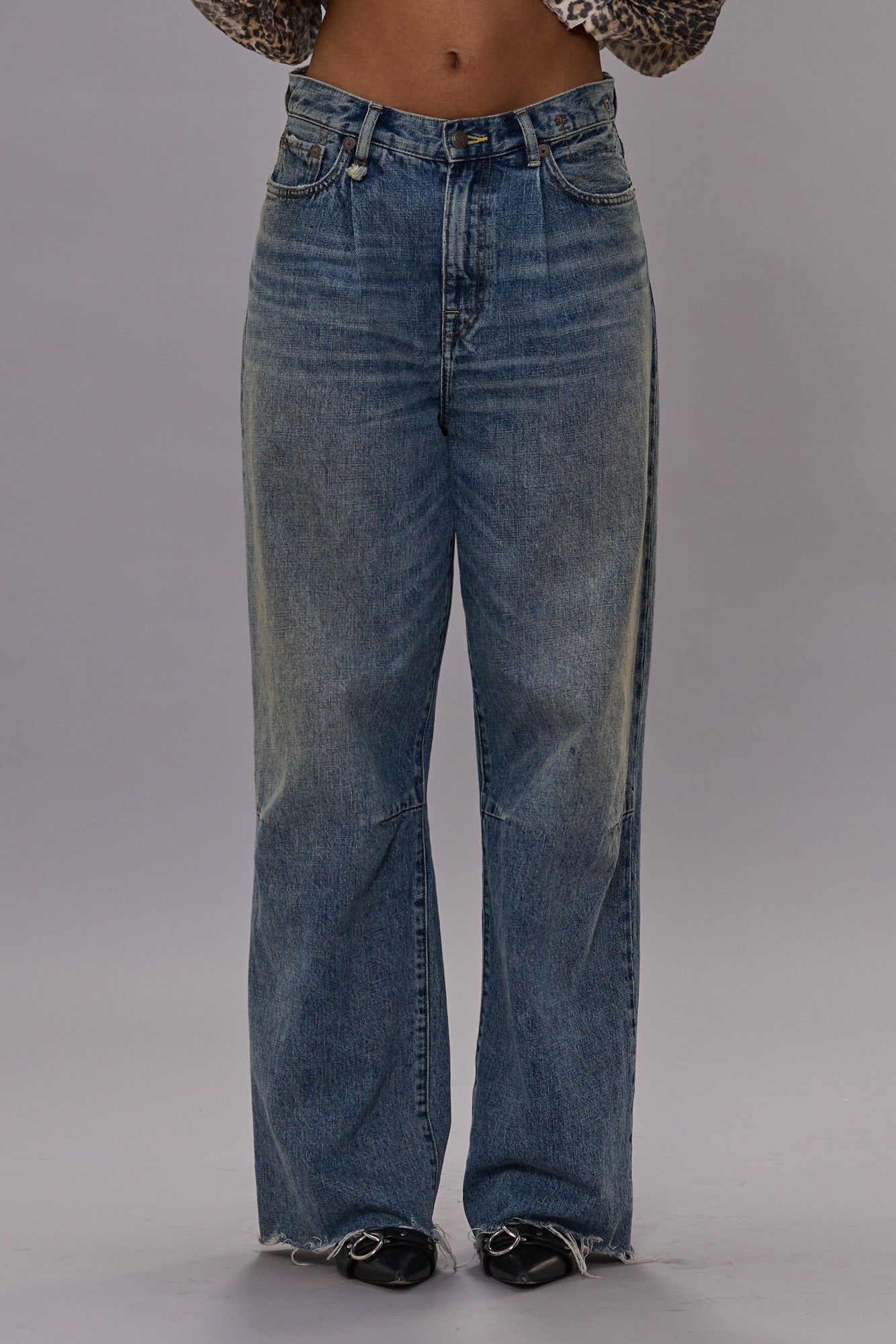 WAYNE ARTICULATED KNEE JEAN - LENA BLUE - R13