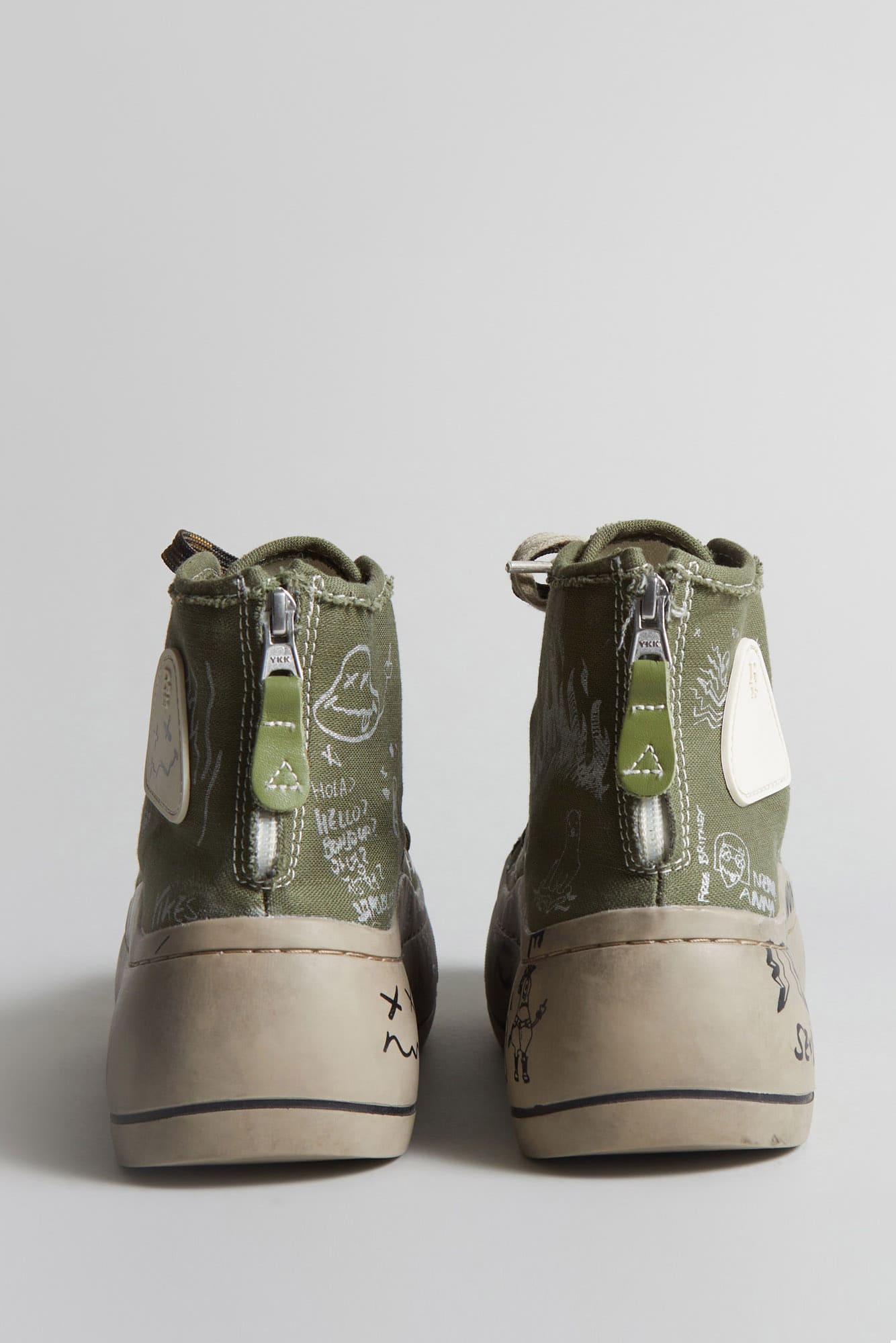 DOUBLE GROMMET KURT HIGH TOP SNEAKER GRAFFITI OLIVE R13