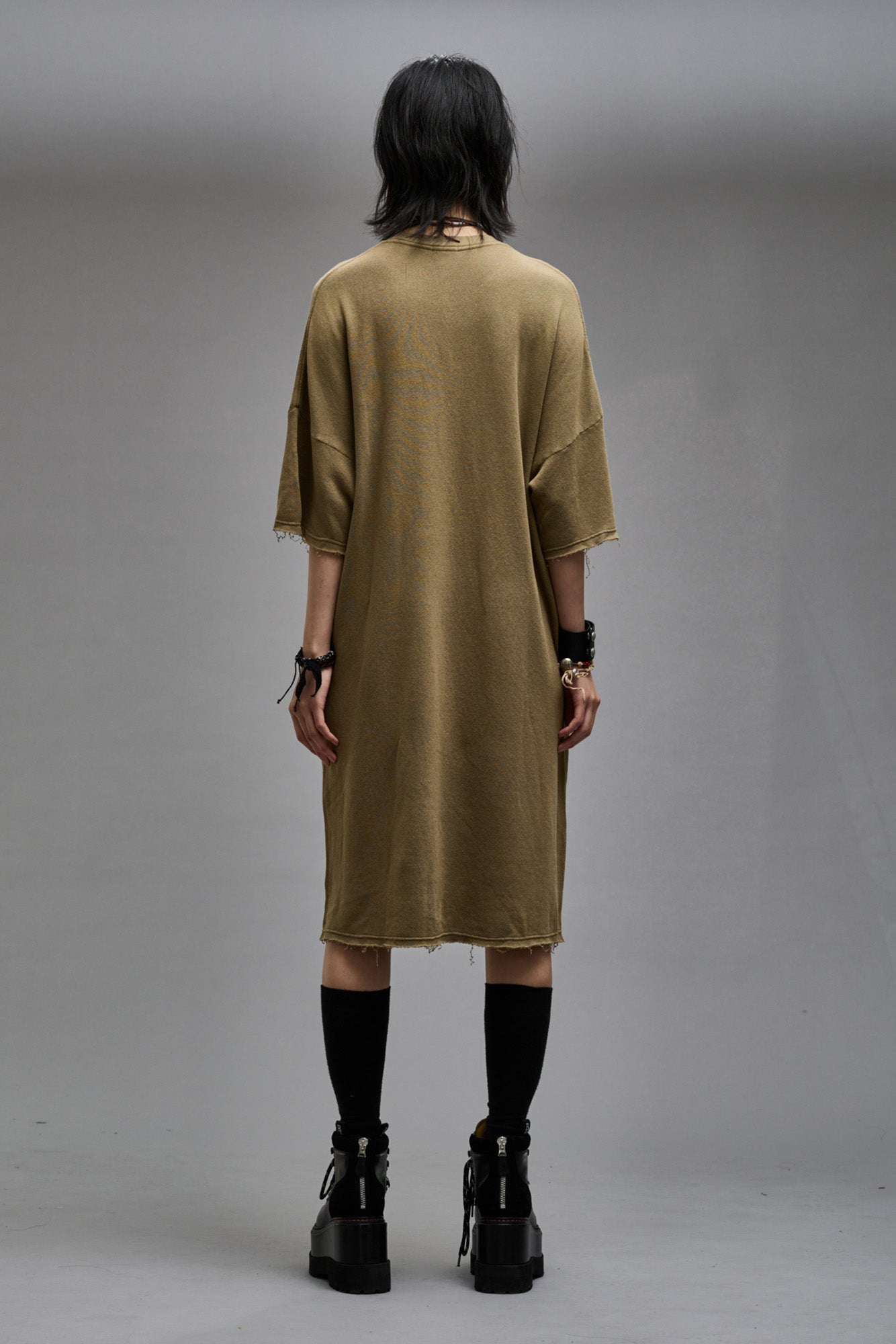 ELONGATED SHIRTDRESS OLIVE