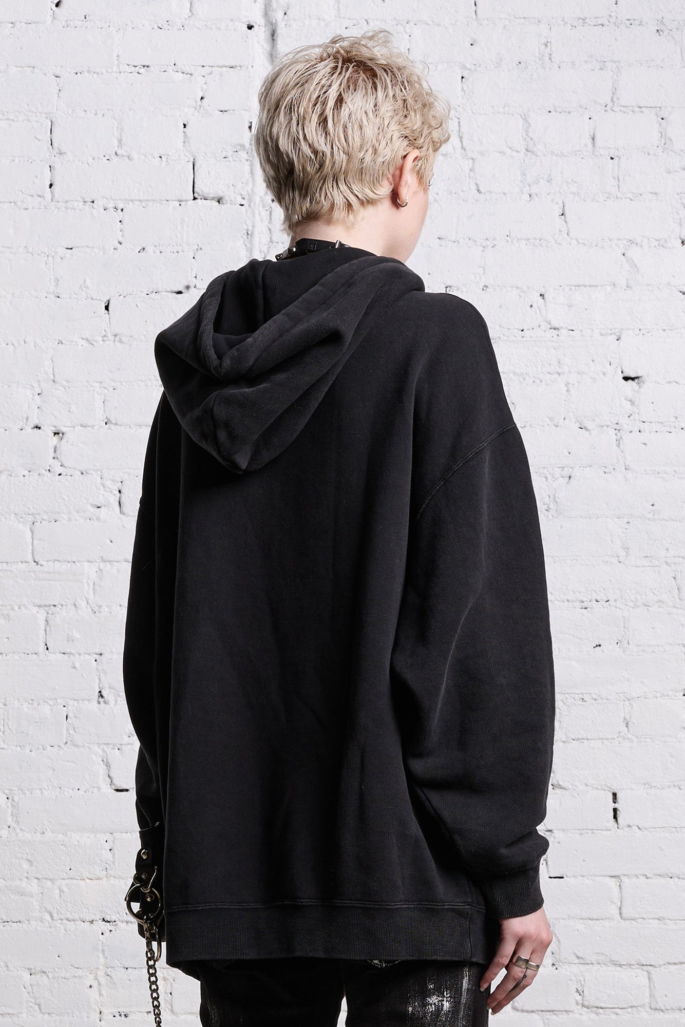 OVERSIZED NEW YORK HOODIE BLACKOUT R13