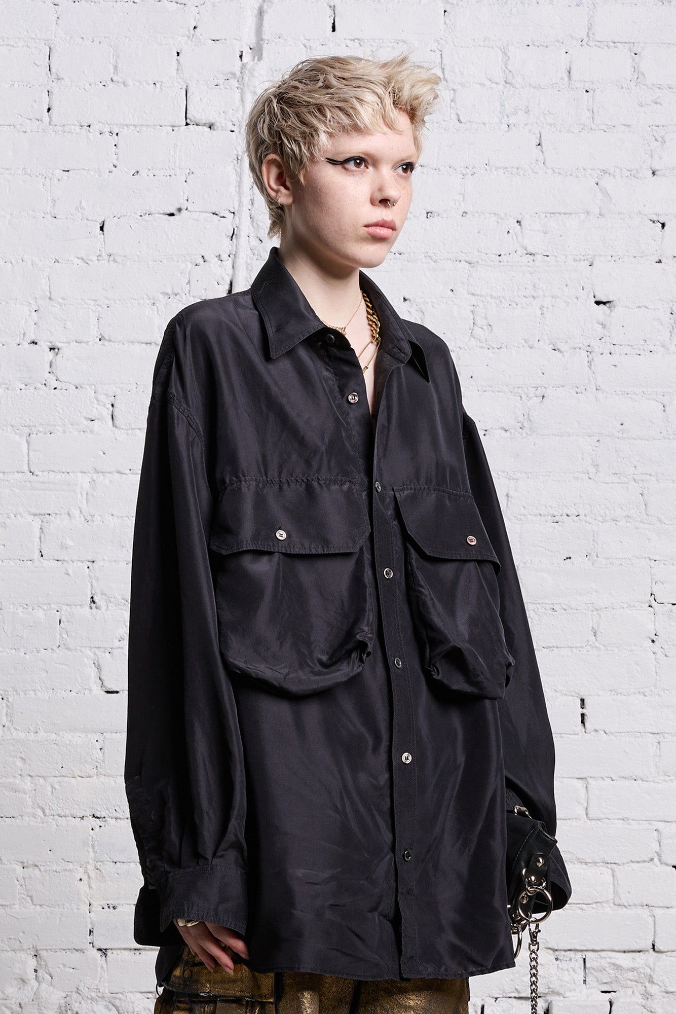 OVERSIZED POCKET SHIRT BLACK OVERDYE