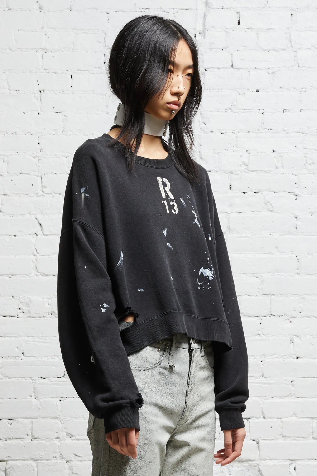 CROPPED R13 CREWNECK - ACID BLACK - R13