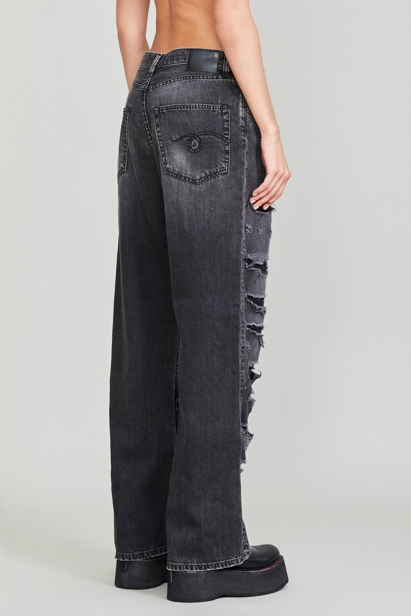 D'ARCY LOOSE JEAN - ELLERY BLACK - R13