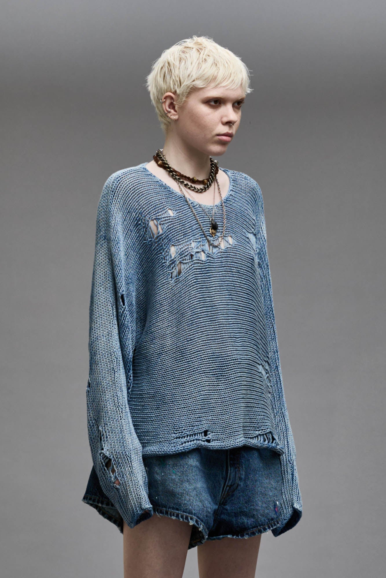 DISTRESSED BOYFRIEND CREWNECK - LIGHT INDIGO - R13