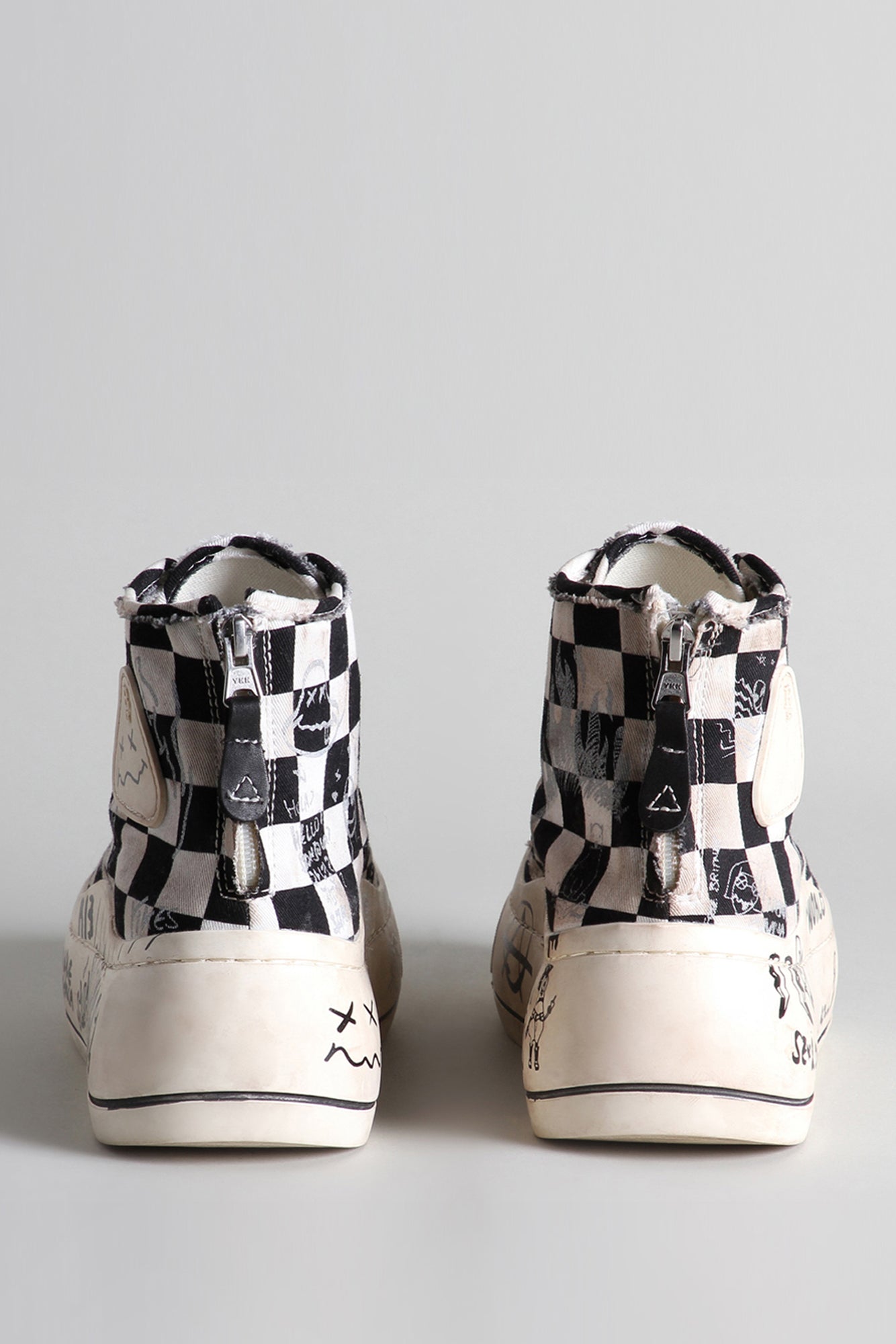 DOUBLE GROMMET KURT HIGH TOP SNEAKER - B/W CHECKER W/ GRAFFITI - R13