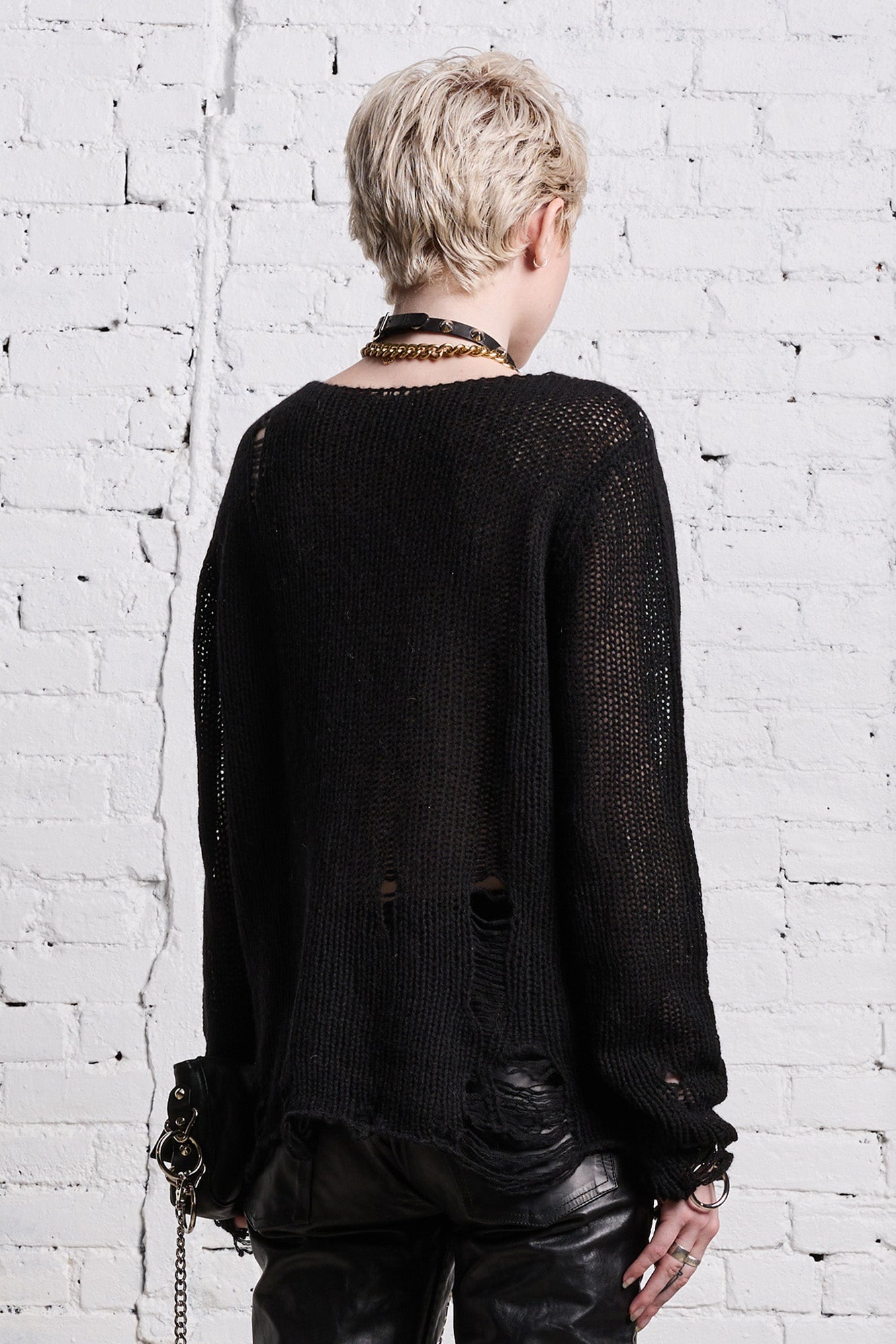 DOUBLE LAYER RELAXED SWEATER - BLACK AND ECRU - R13