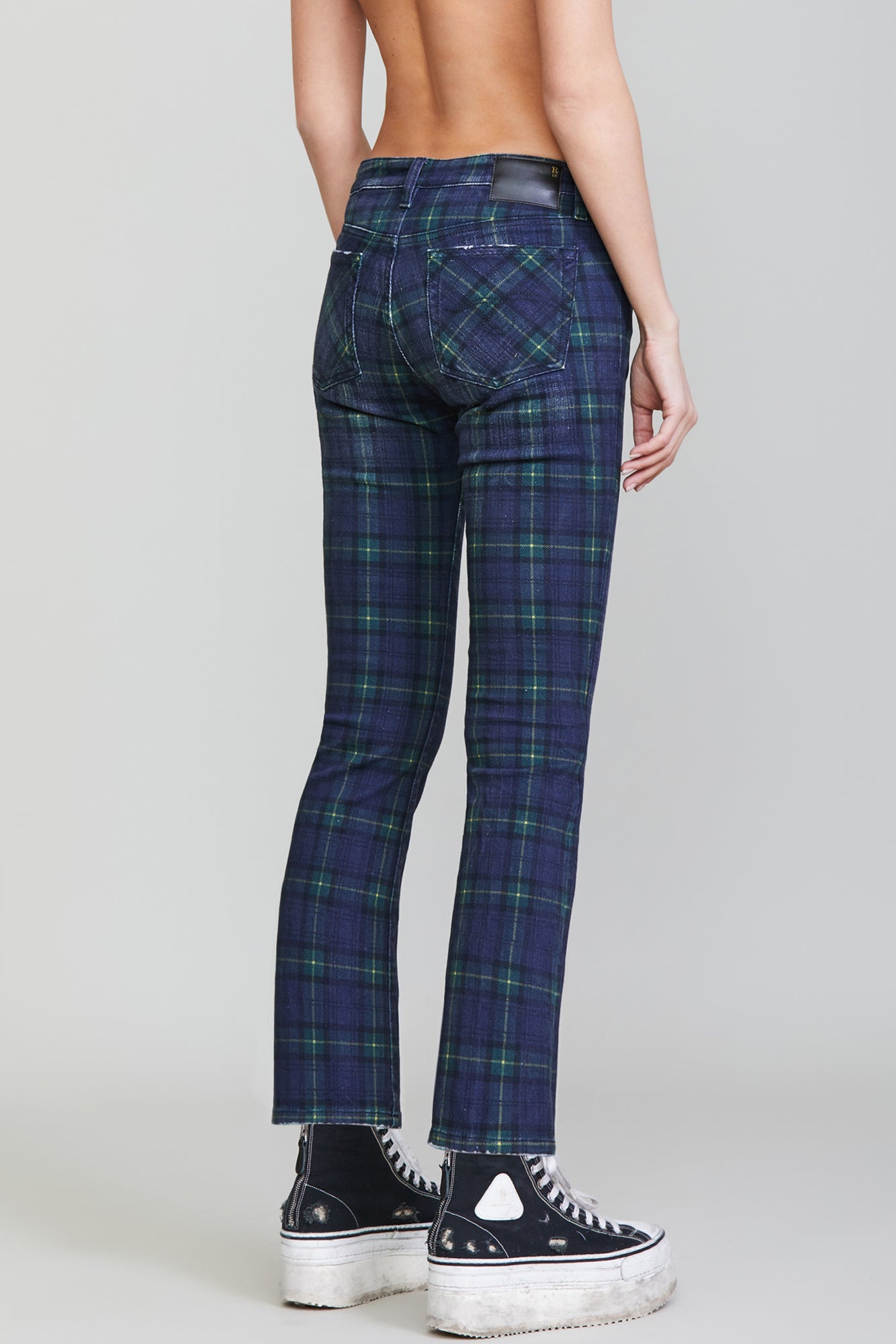 KICK FIT - PRINTED TARTAN - R13