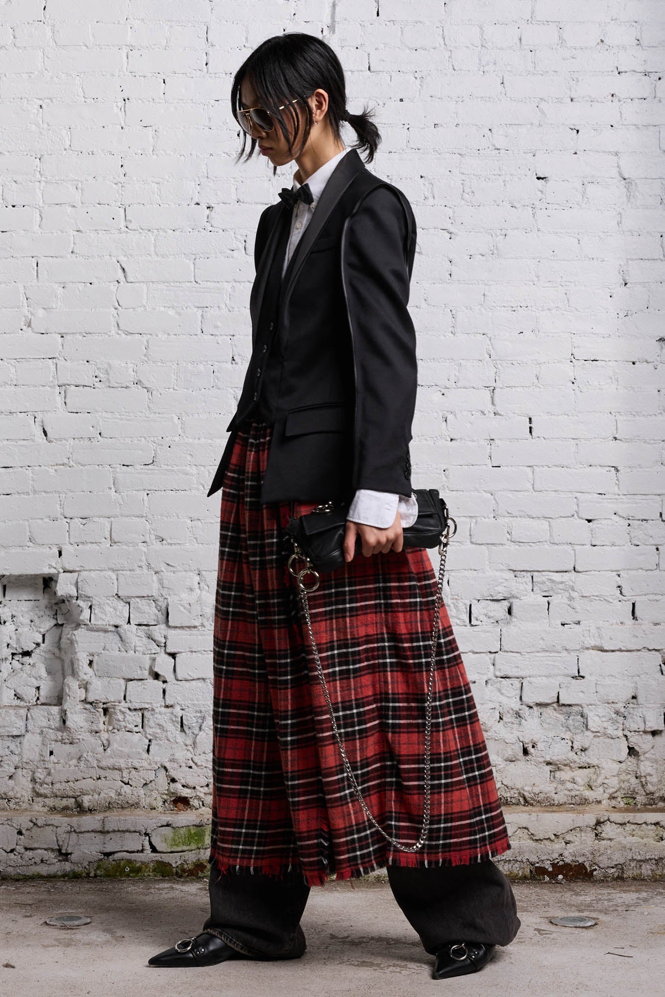 KILT SKIRT - RED AND BLACK - R13