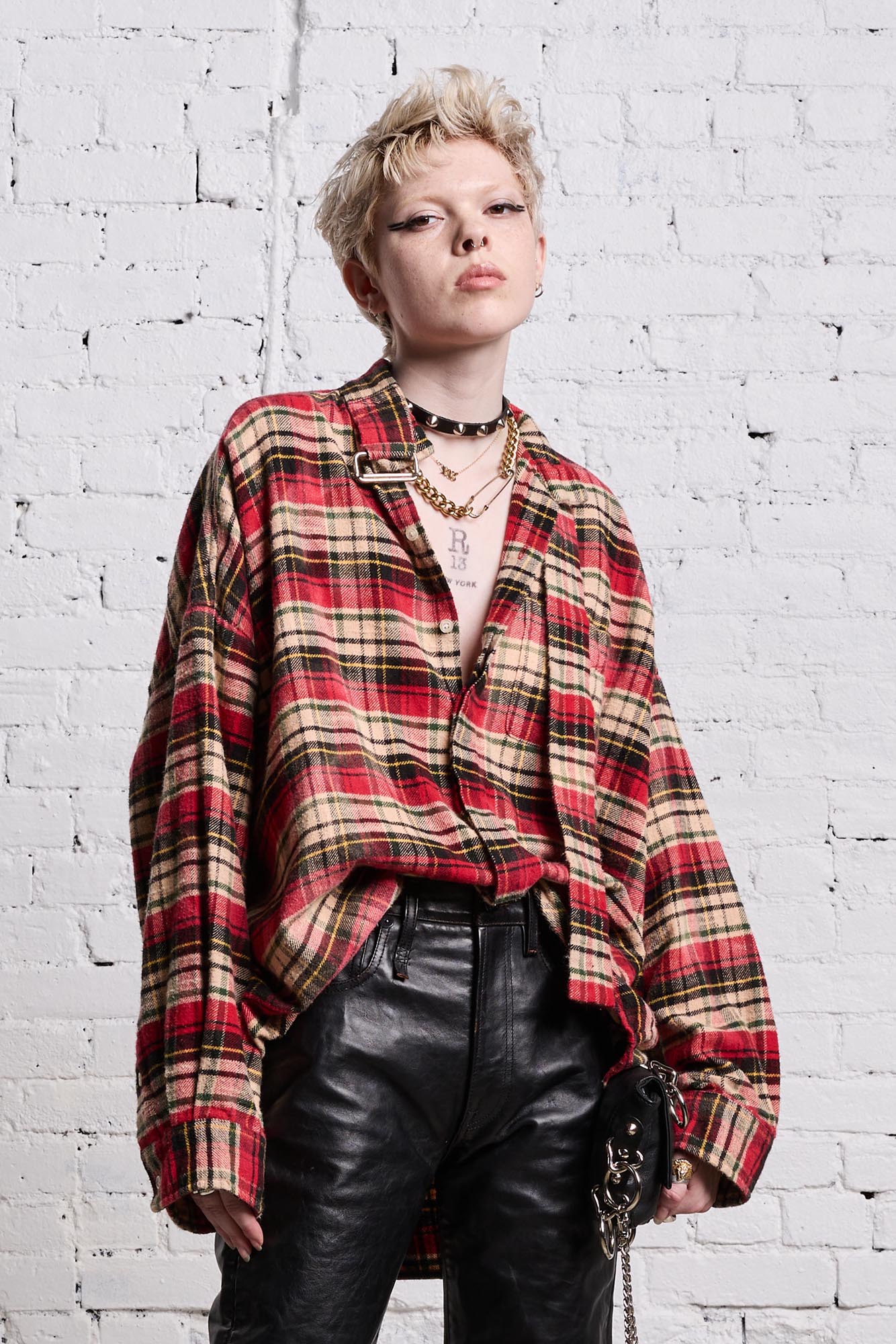 OVERSIZED BELT COLLAR SHIRT - BLEACHED RED PLAID - R13