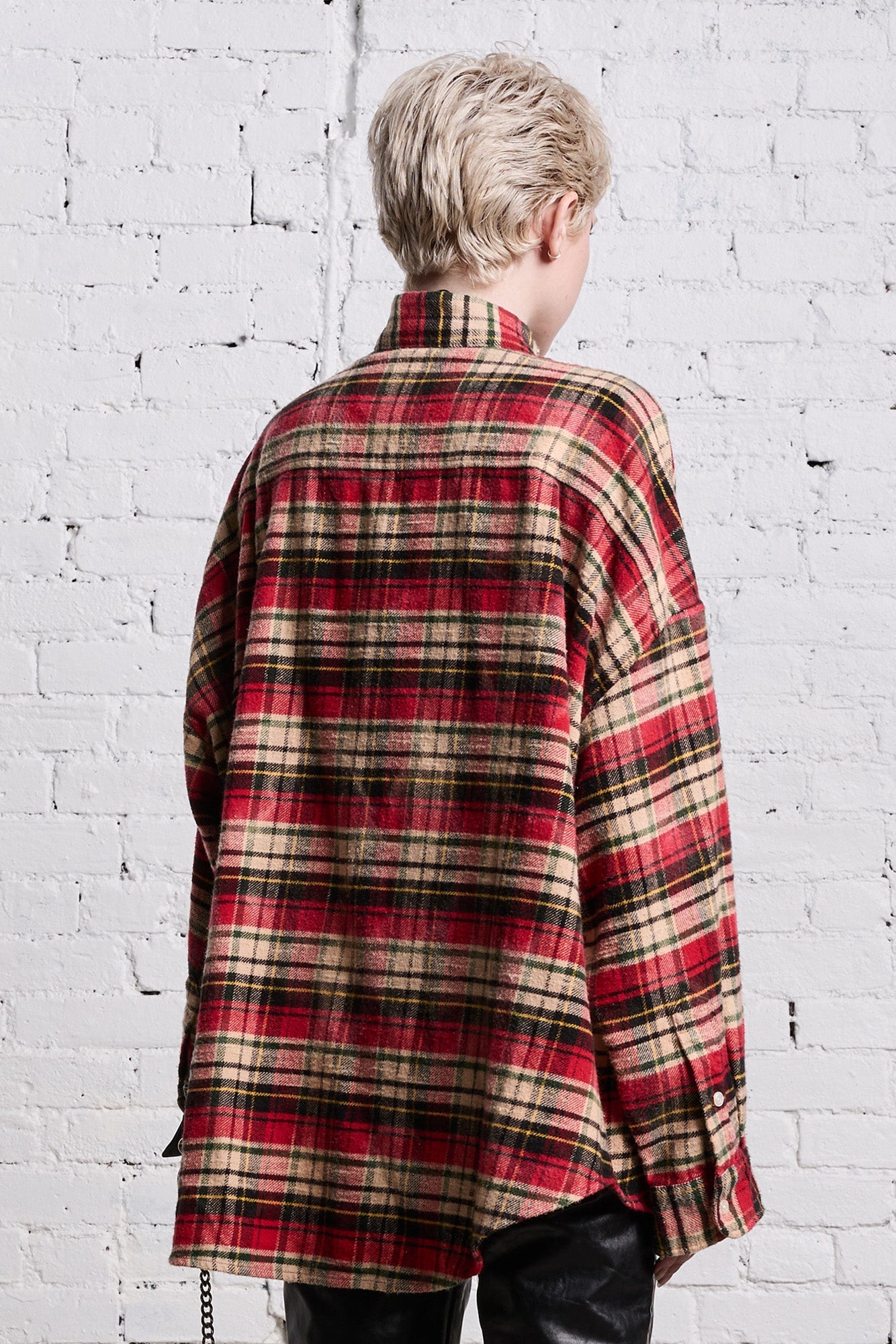 OVERSIZED BELT COLLAR SHIRT - BLEACHED RED PLAID - R13