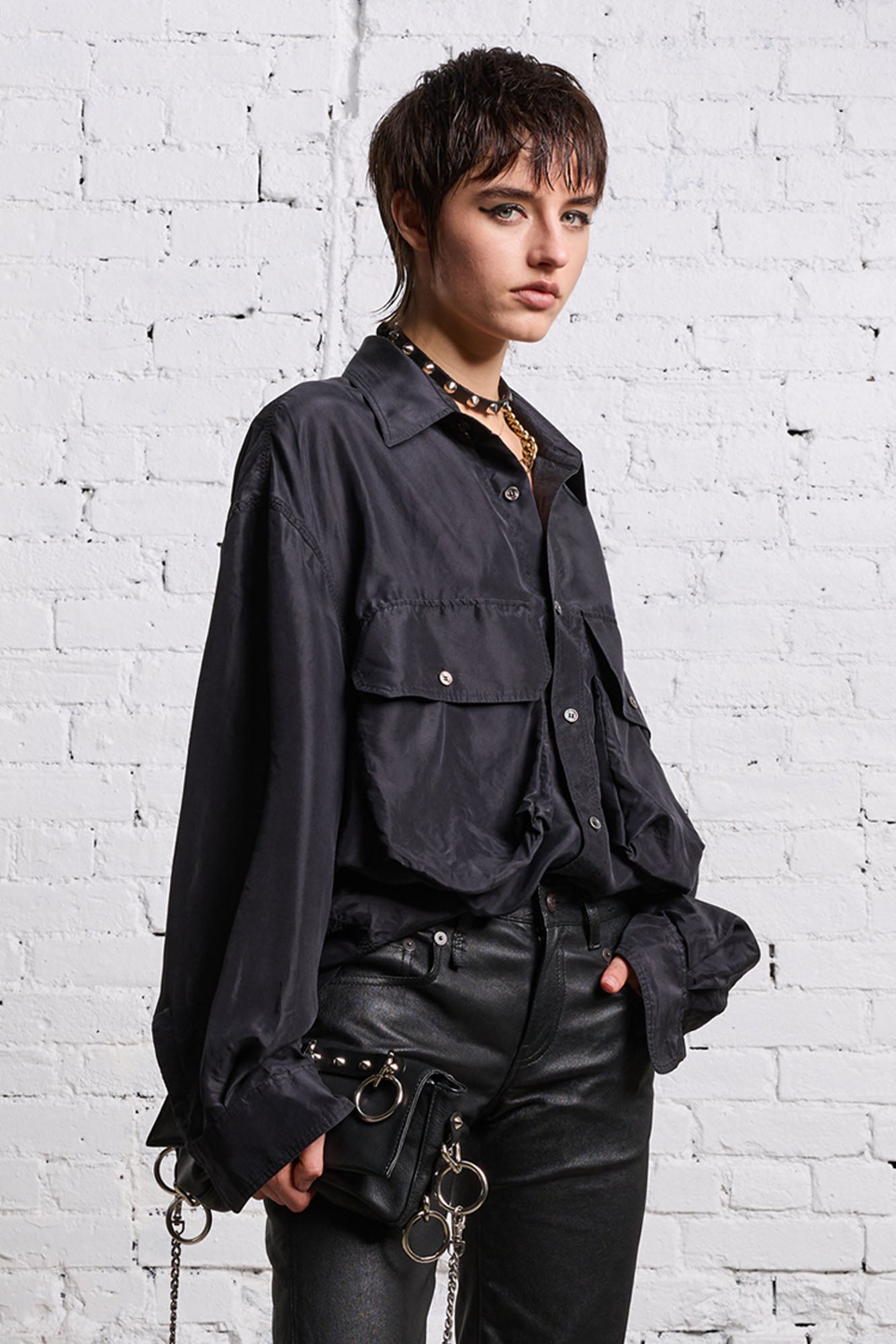 OVERSIZED POCKET SHIRT - BLACK OVERDYE - R13