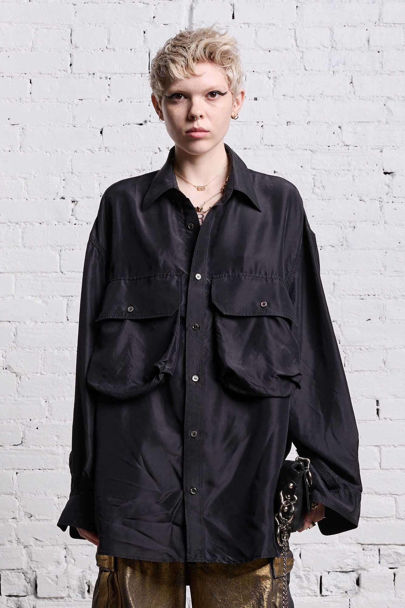 OVERSIZED POCKET SHIRT - BLACK OVERDYE - R13