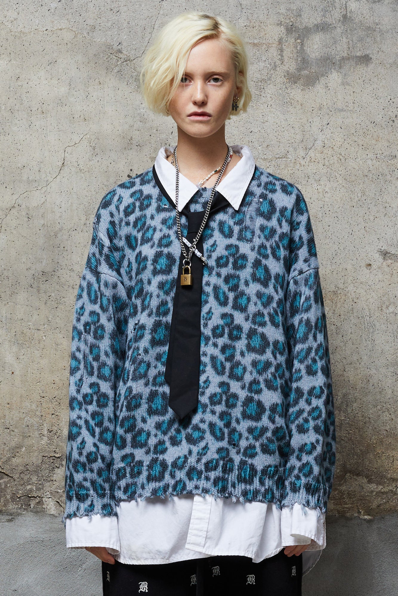 OVERSIZED SWEATER - BLUE LEOPARD - R13