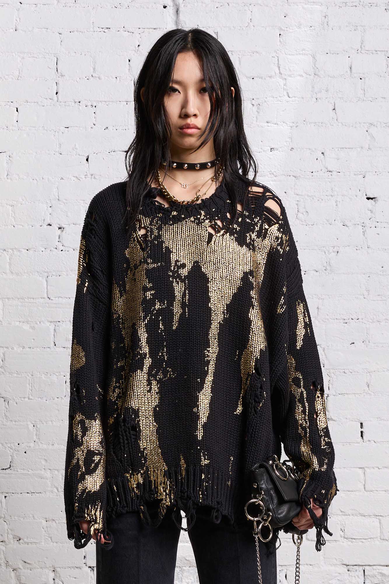 OVERSIZED SWEATER - GOLD SPLATTERED BLACK - R13