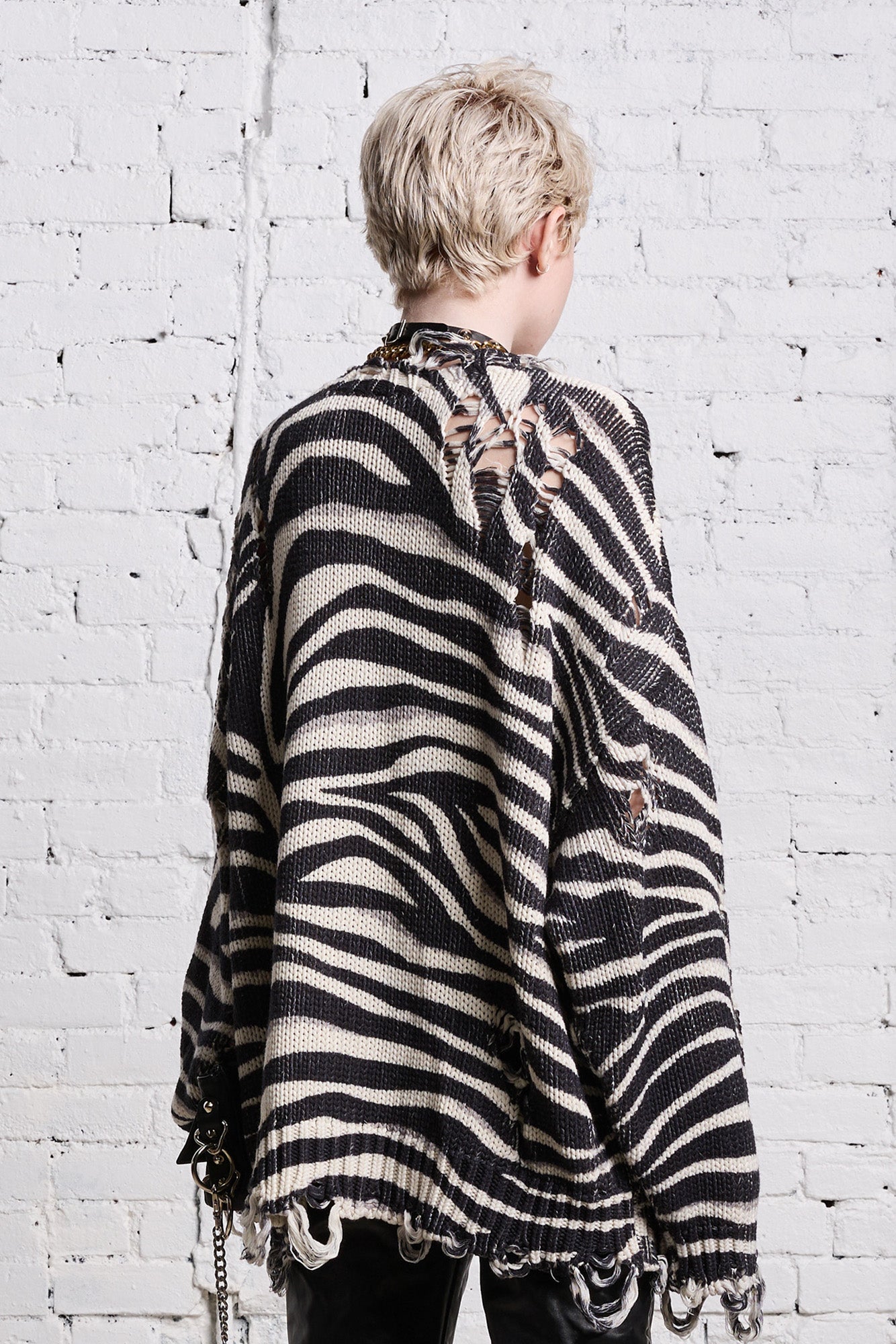 OVERSIZED SWEATER - ZEBRA PRINT - R13