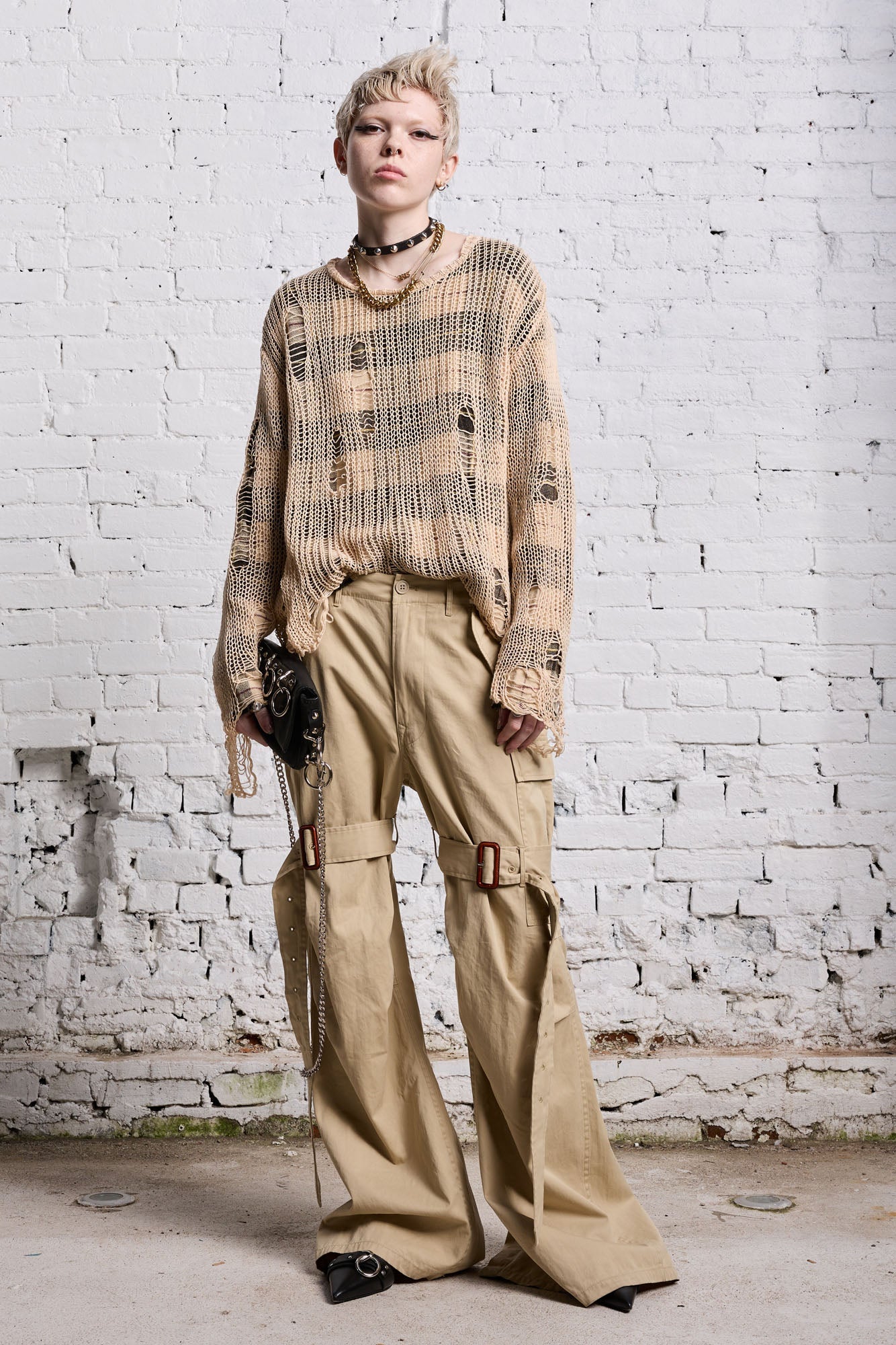 RELAXED OVERLAY CREWNECK - CREAM AND BLACK PLAID - R13