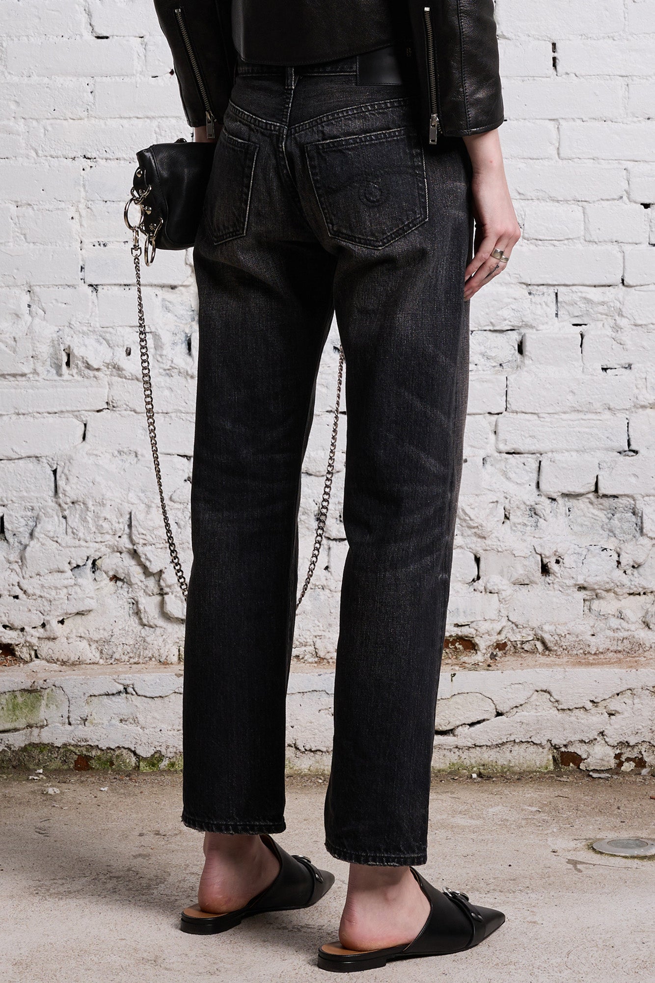 ROMEO JEAN - ETON SELVEDGE BLACK - R13