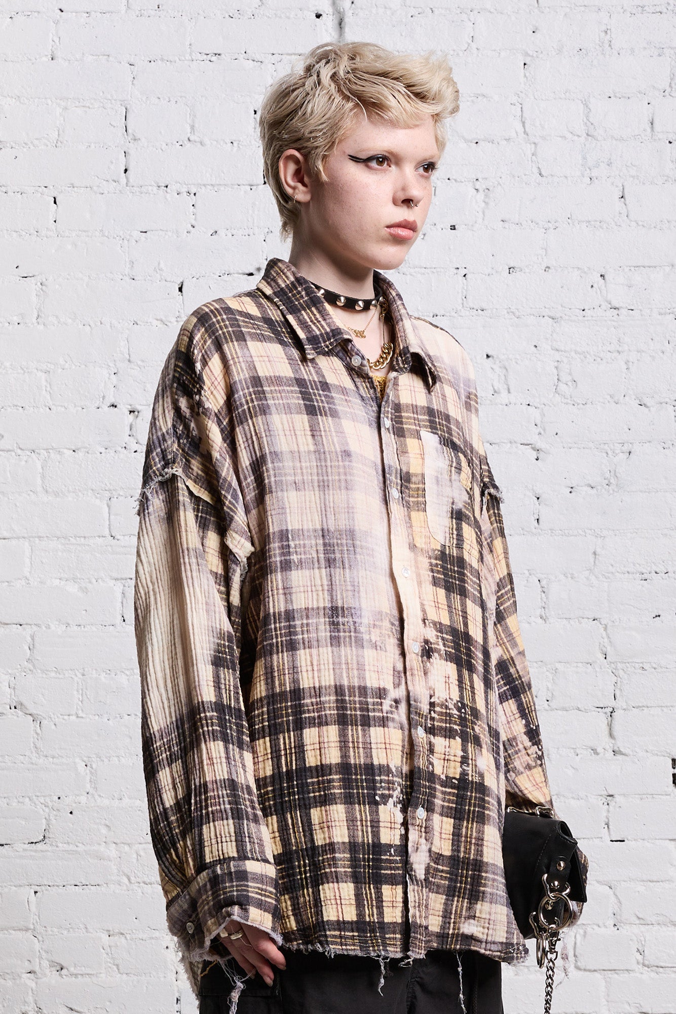 SHREDDED SEAM DROP NECK - BLEACH PRINTED PLAID - R13