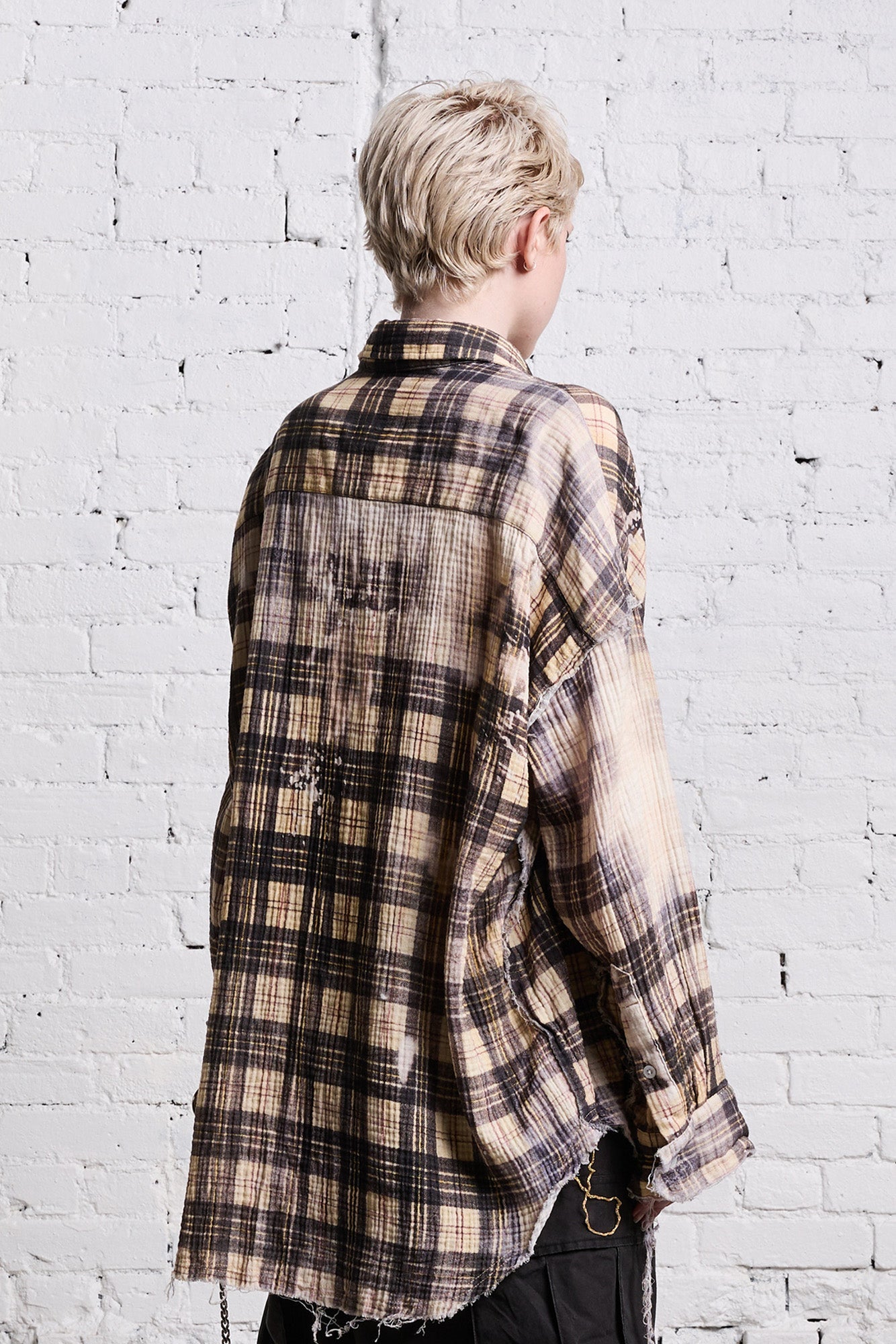 SHREDDED SEAM DROP NECK - BLEACH PRINTED PLAID - R13