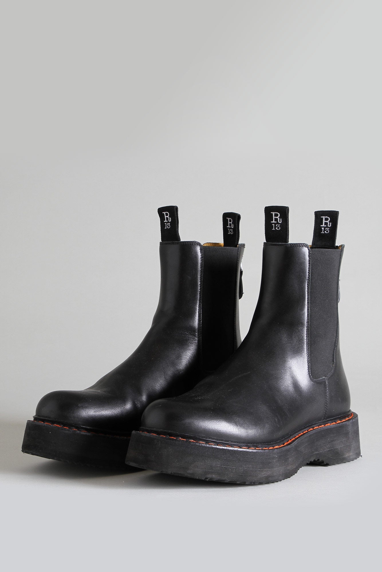 SINGLE STACK CHELSEA BOOT - BLACK - R13