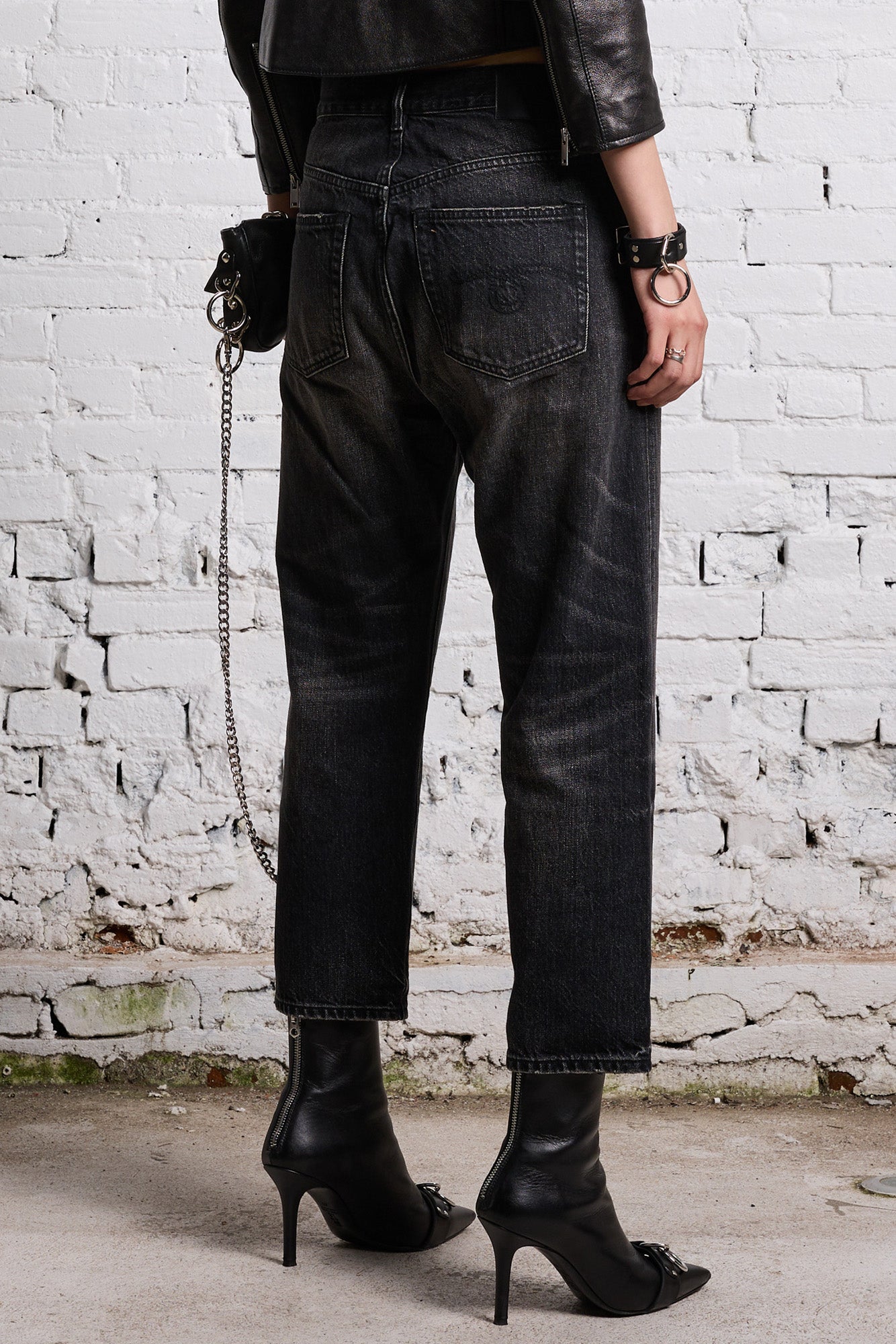 TAILORED DROP - ETON SELVEDGE BLACK - R13