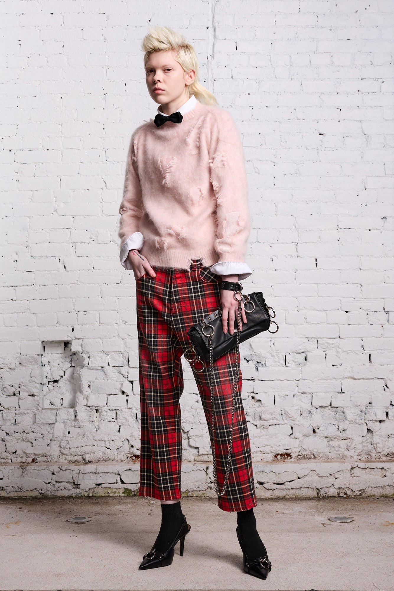 TAILORED DROP - RED PLAID - R13